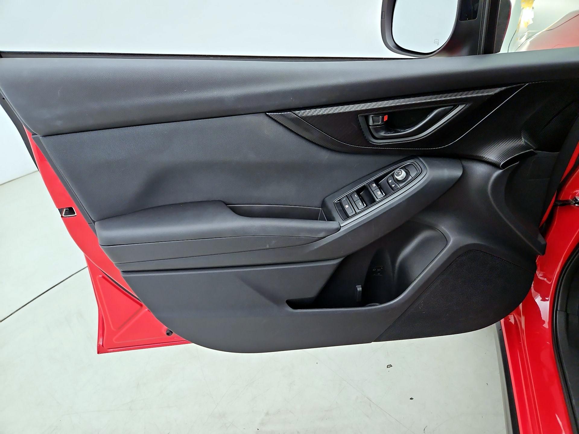 Thumbnail: 2020 Subaru Crosstrek - 12