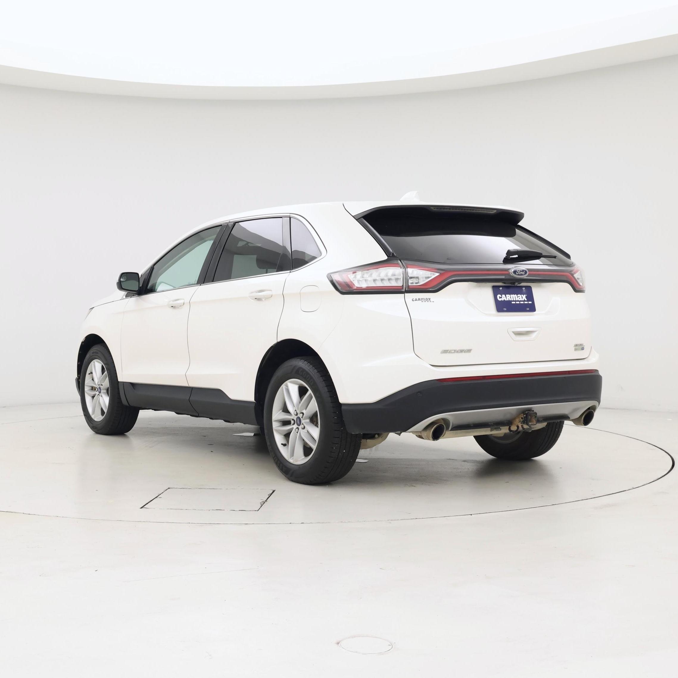 Thumbnail: 2017 Ford Edge - 2