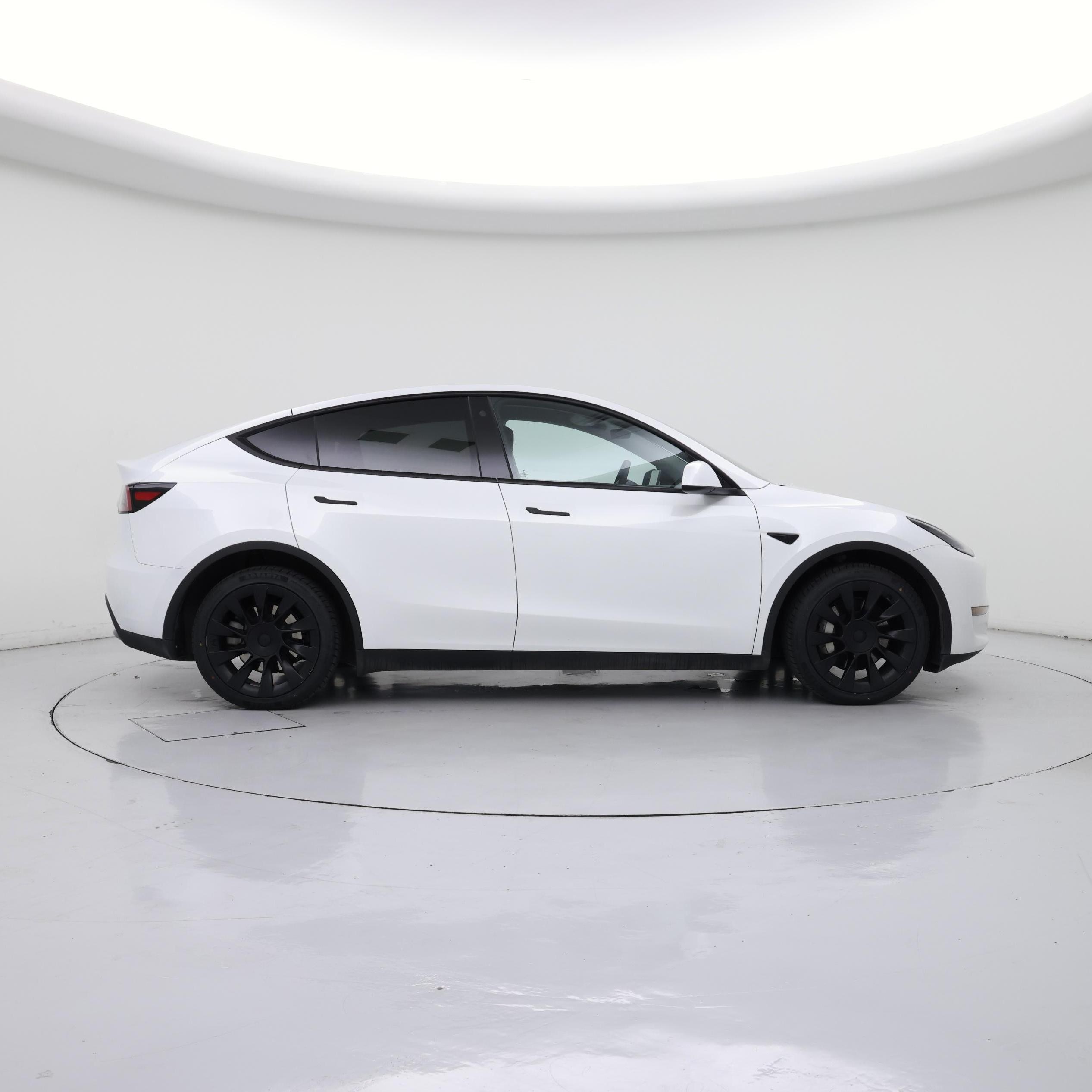 Thumbnail: 2023 Tesla Model Y - 7