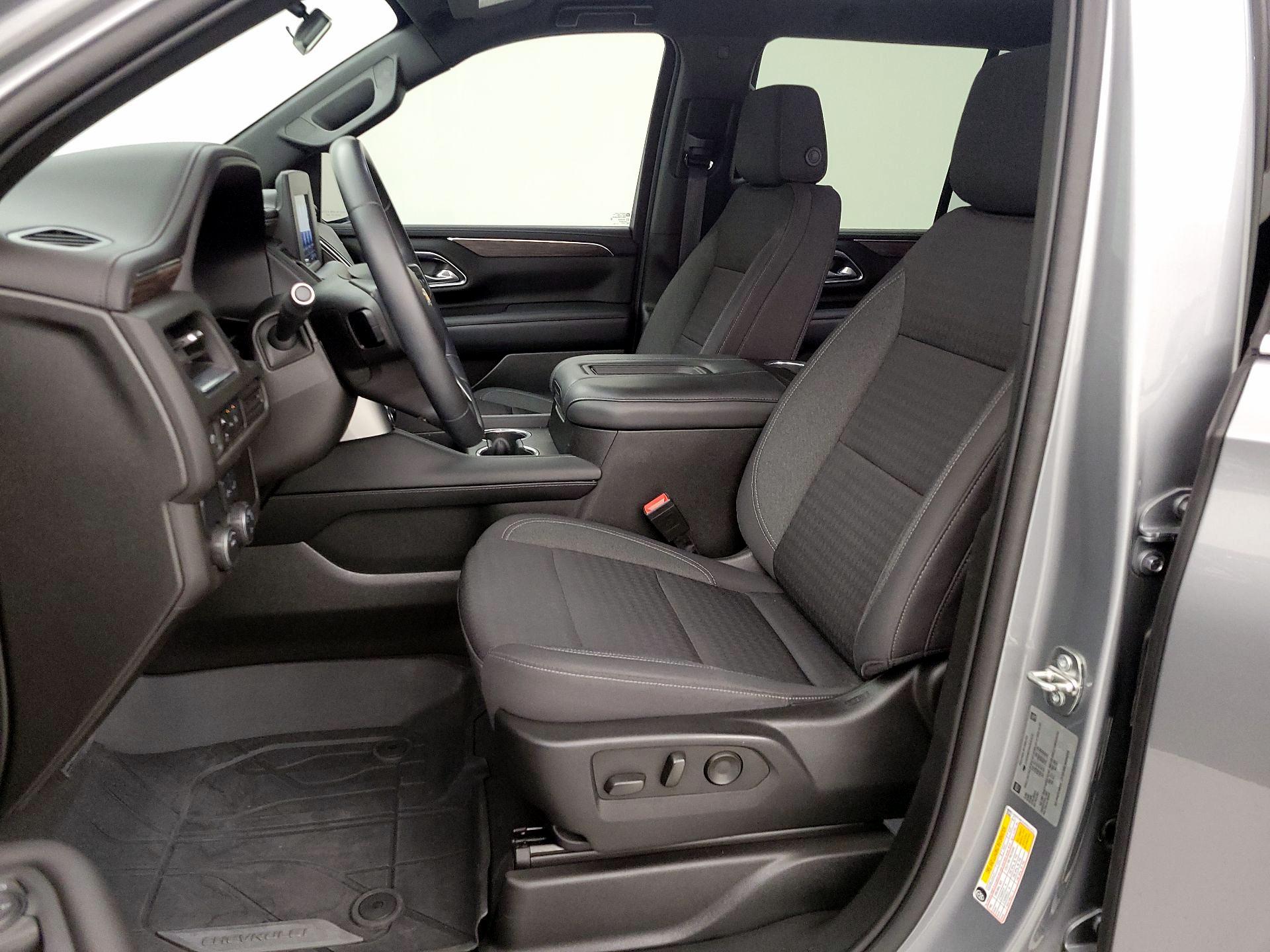 Thumbnail: 2023 Chevrolet Tahoe - 11