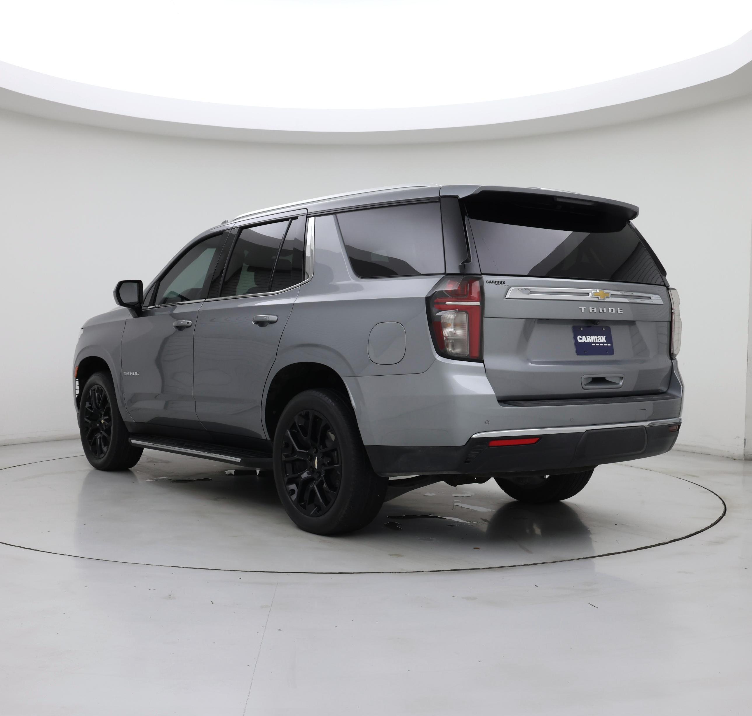 Thumbnail: 2023 Chevrolet Tahoe - 2