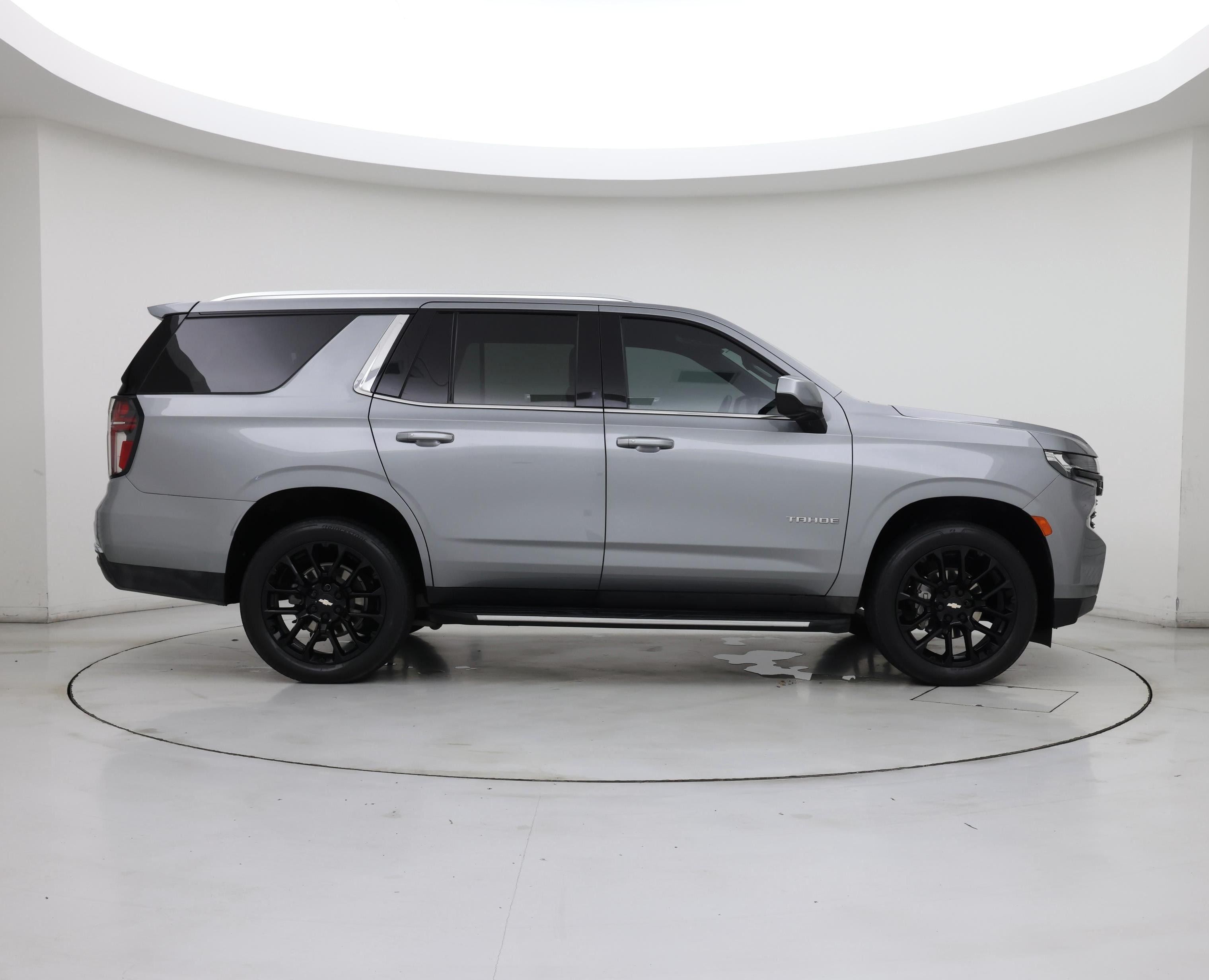 Thumbnail: 2023 Chevrolet Tahoe - 7