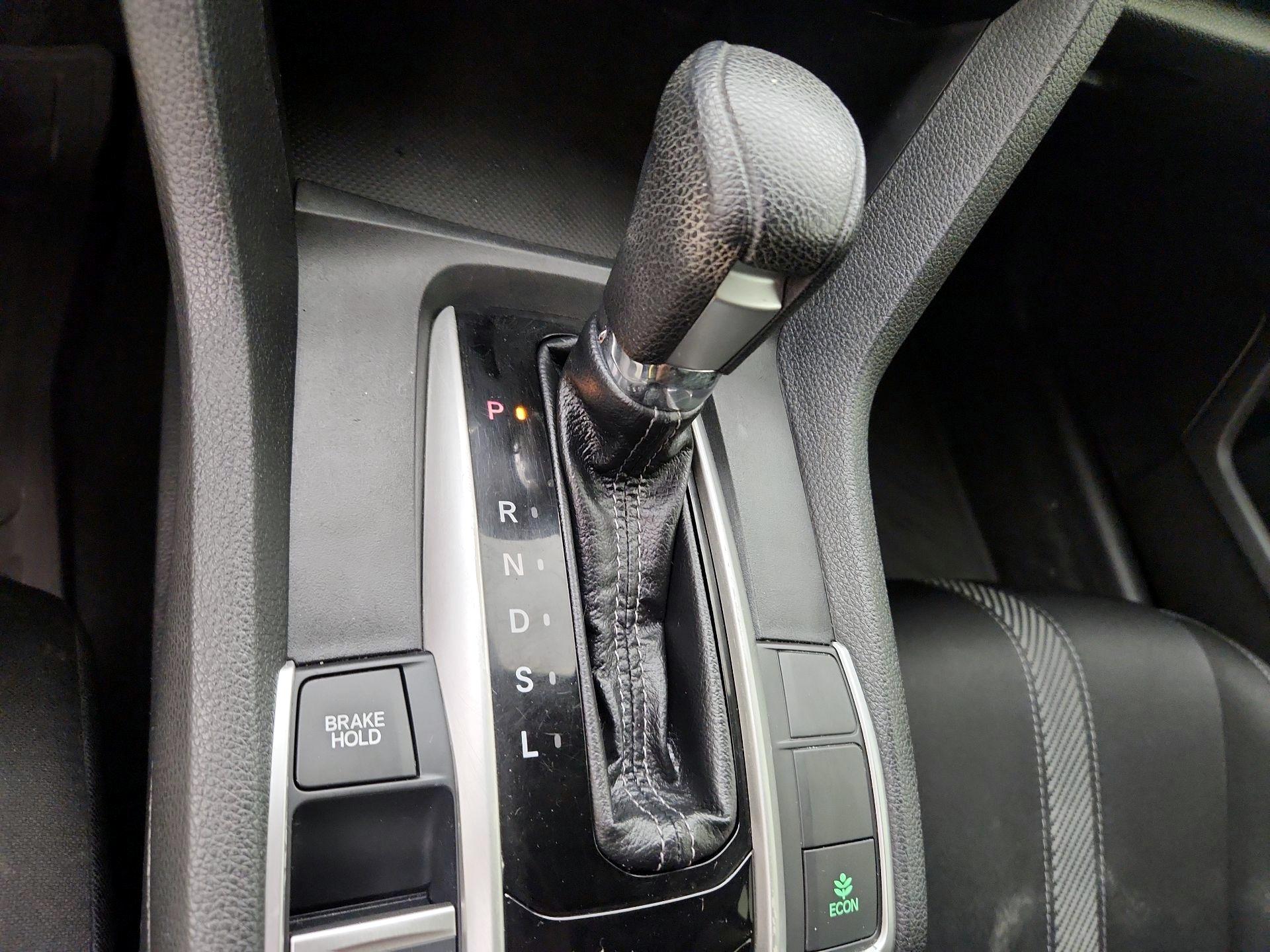 Thumbnail: 2016 Honda Civic - 17