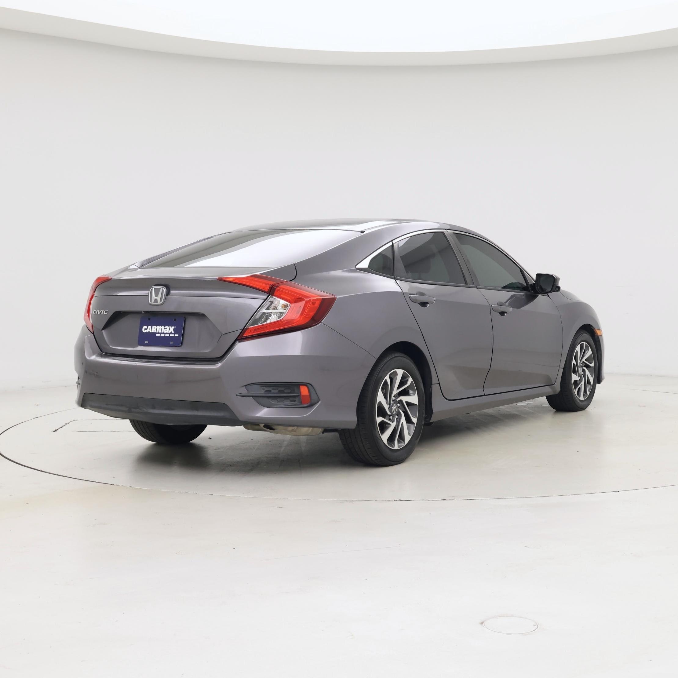 Thumbnail: 2016 Honda Civic - 8