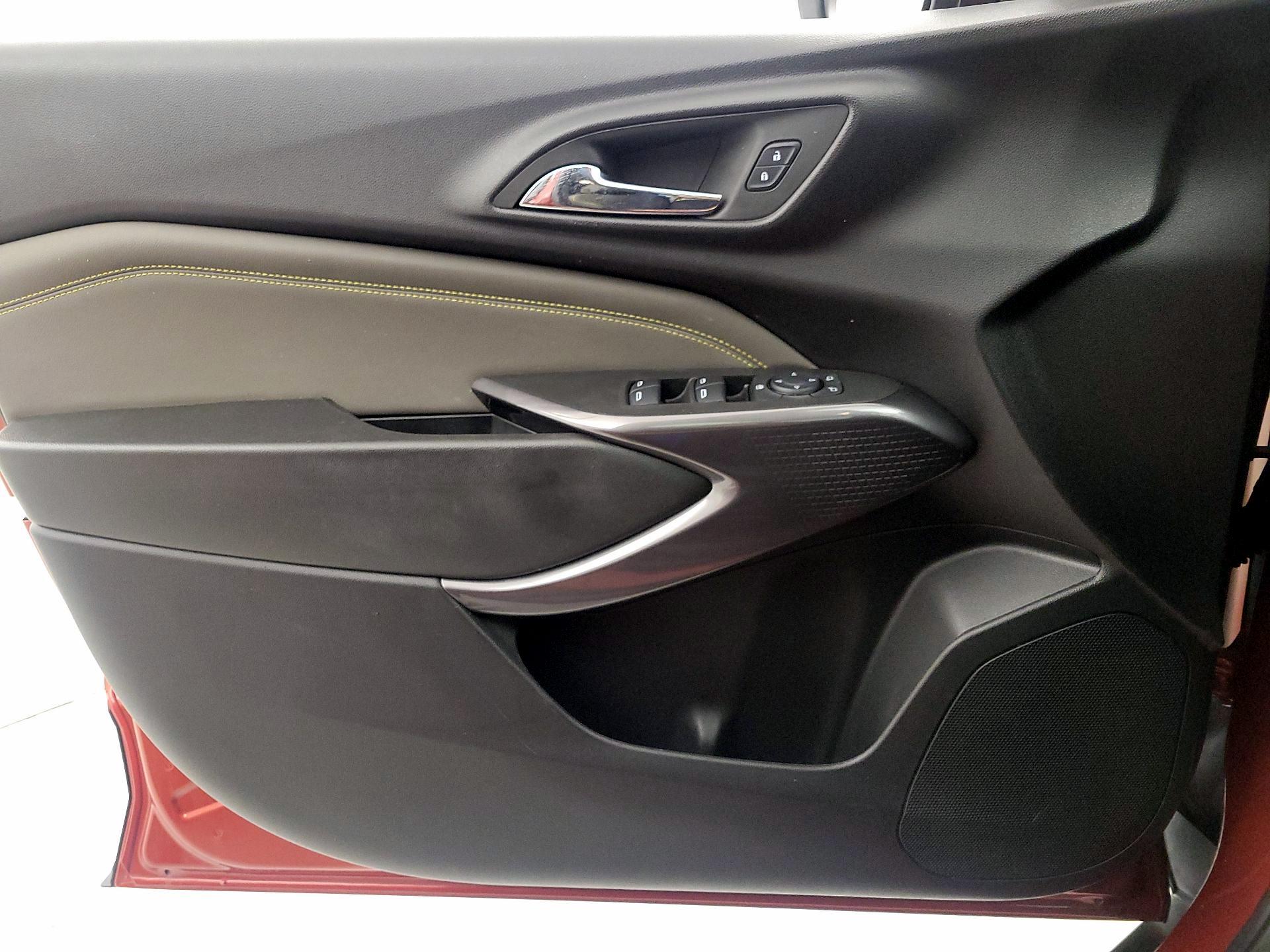 Thumbnail: 2024 Chevrolet Trax - 12