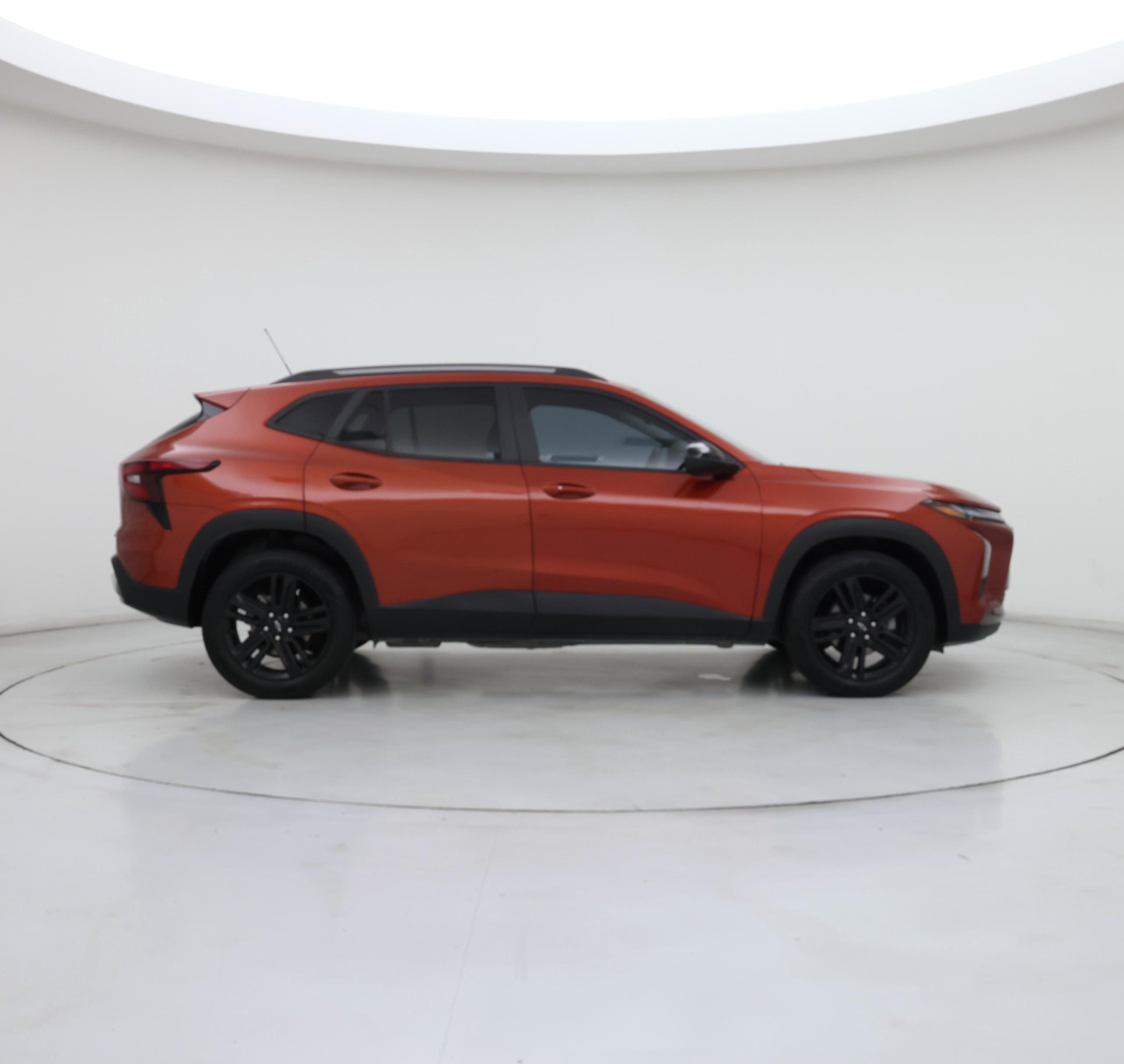 Thumbnail: 2024 Chevrolet Trax - 7