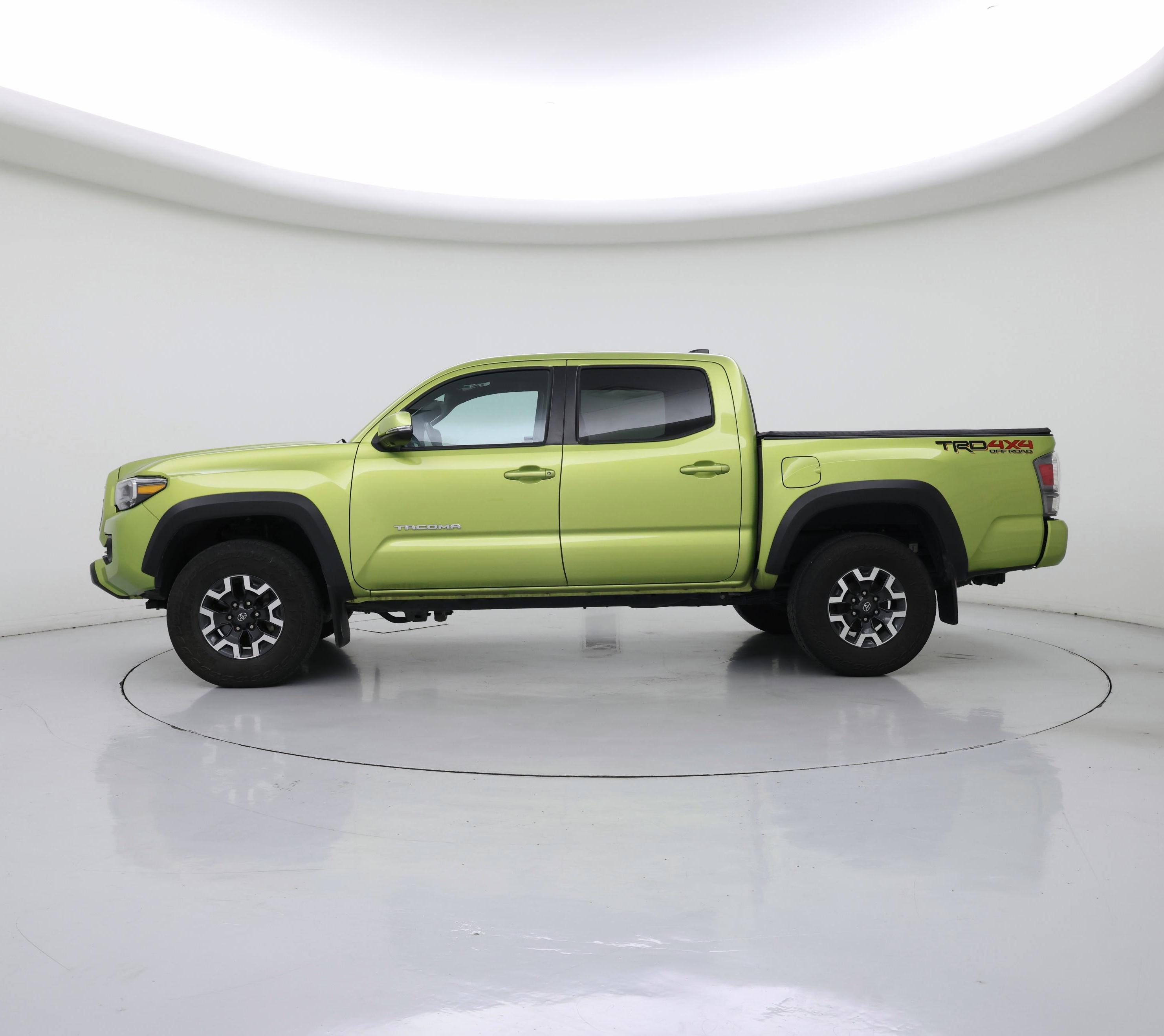 Thumbnail: 2023 Toyota Tacoma - 3