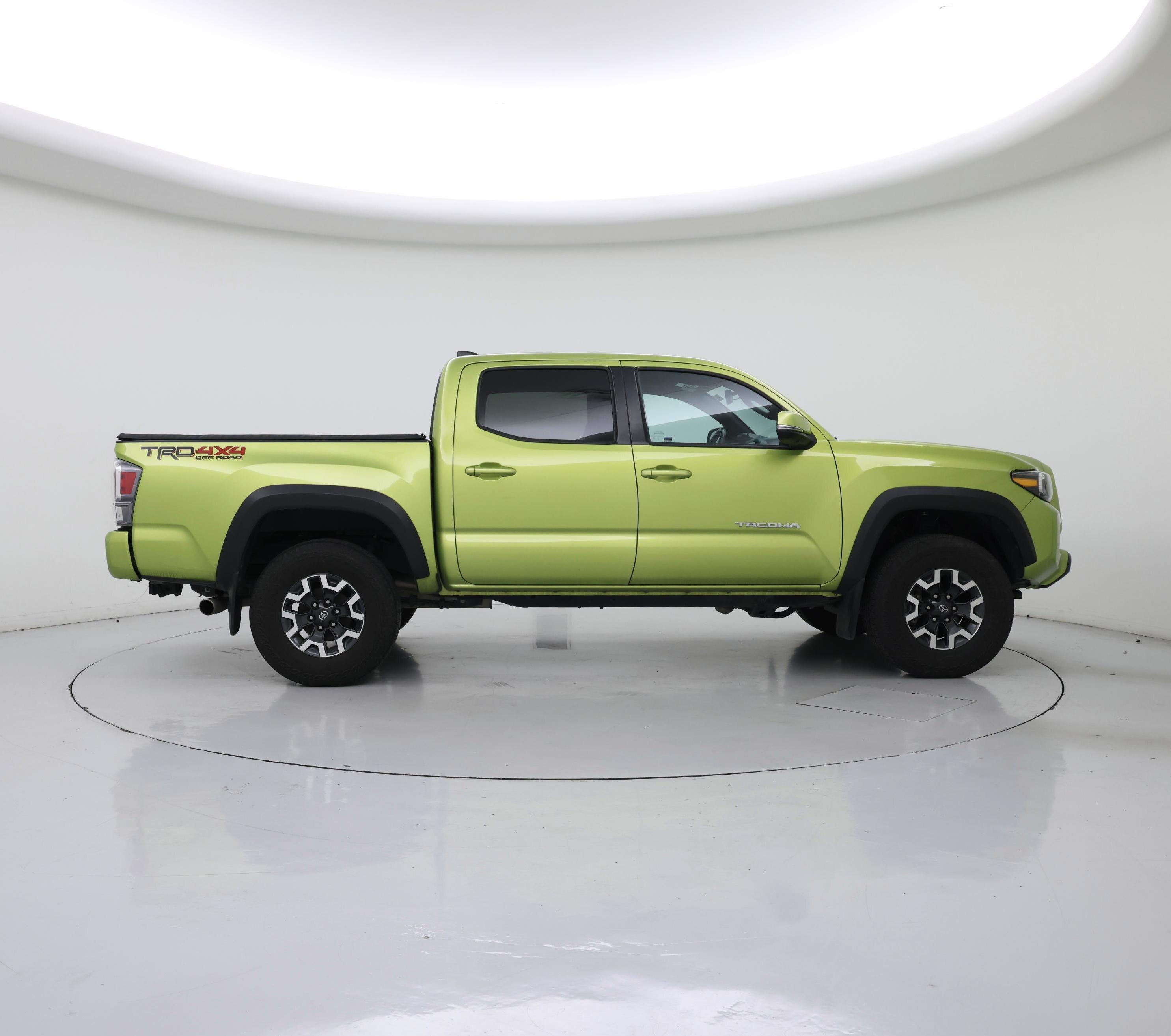 Thumbnail: 2023 Toyota Tacoma - 7
