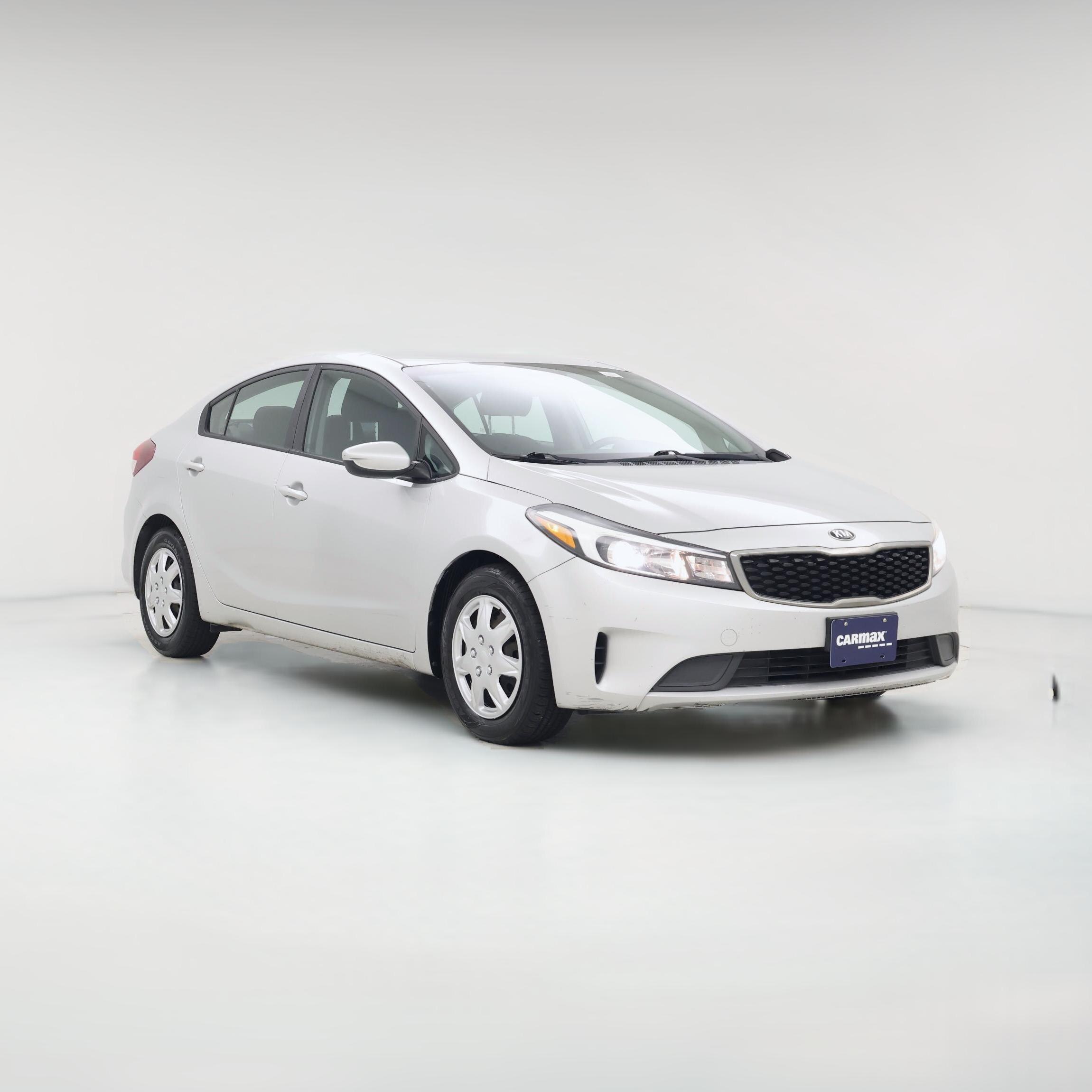 Thumbnail: 2017 Kia Forte - 1