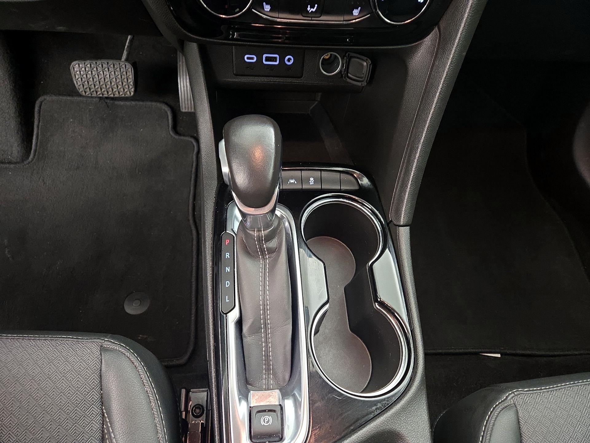 Thumbnail: 2021 Buick Encore GX - 17