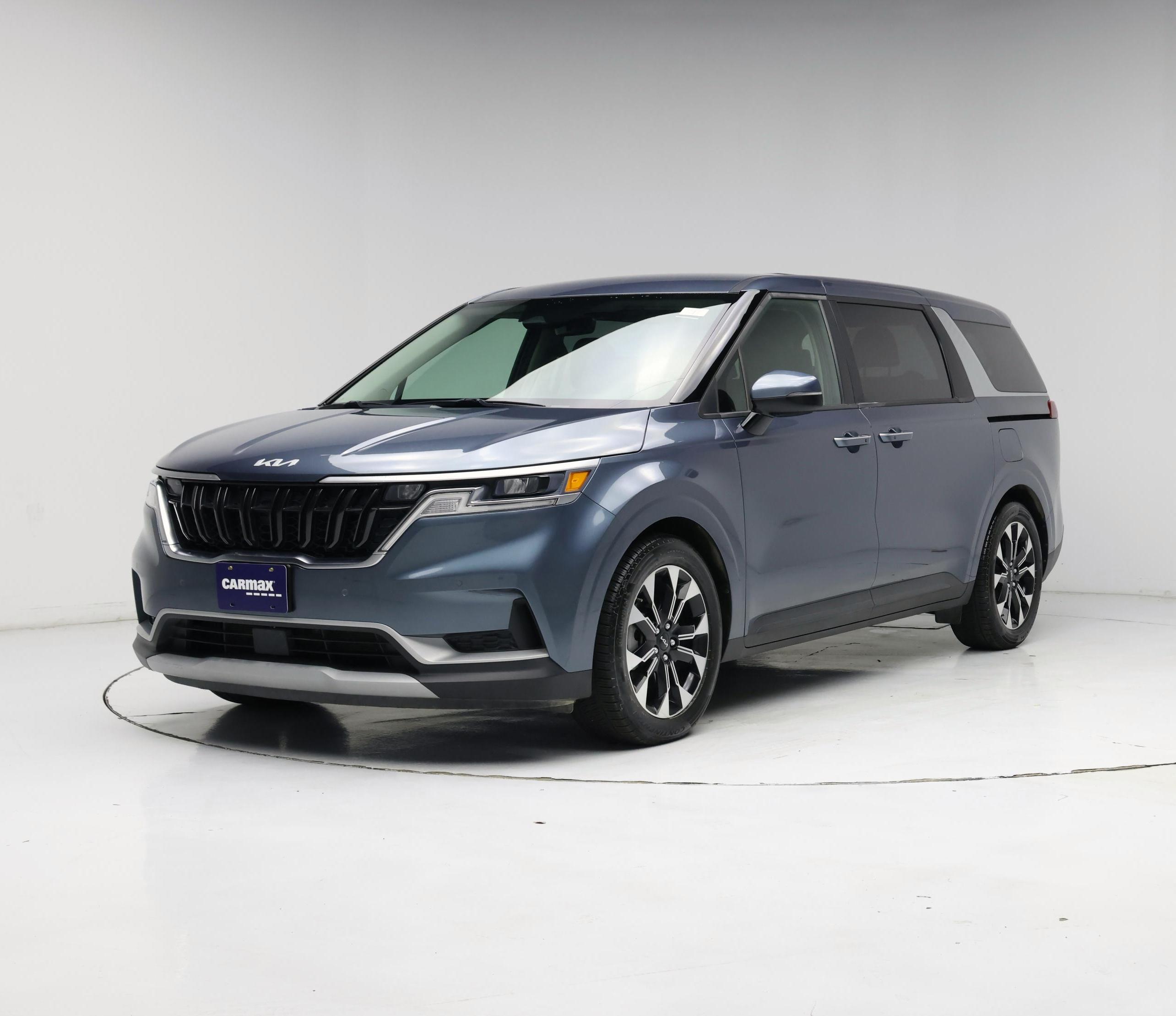 Thumbnail: 2022 Kia Carnival - 4