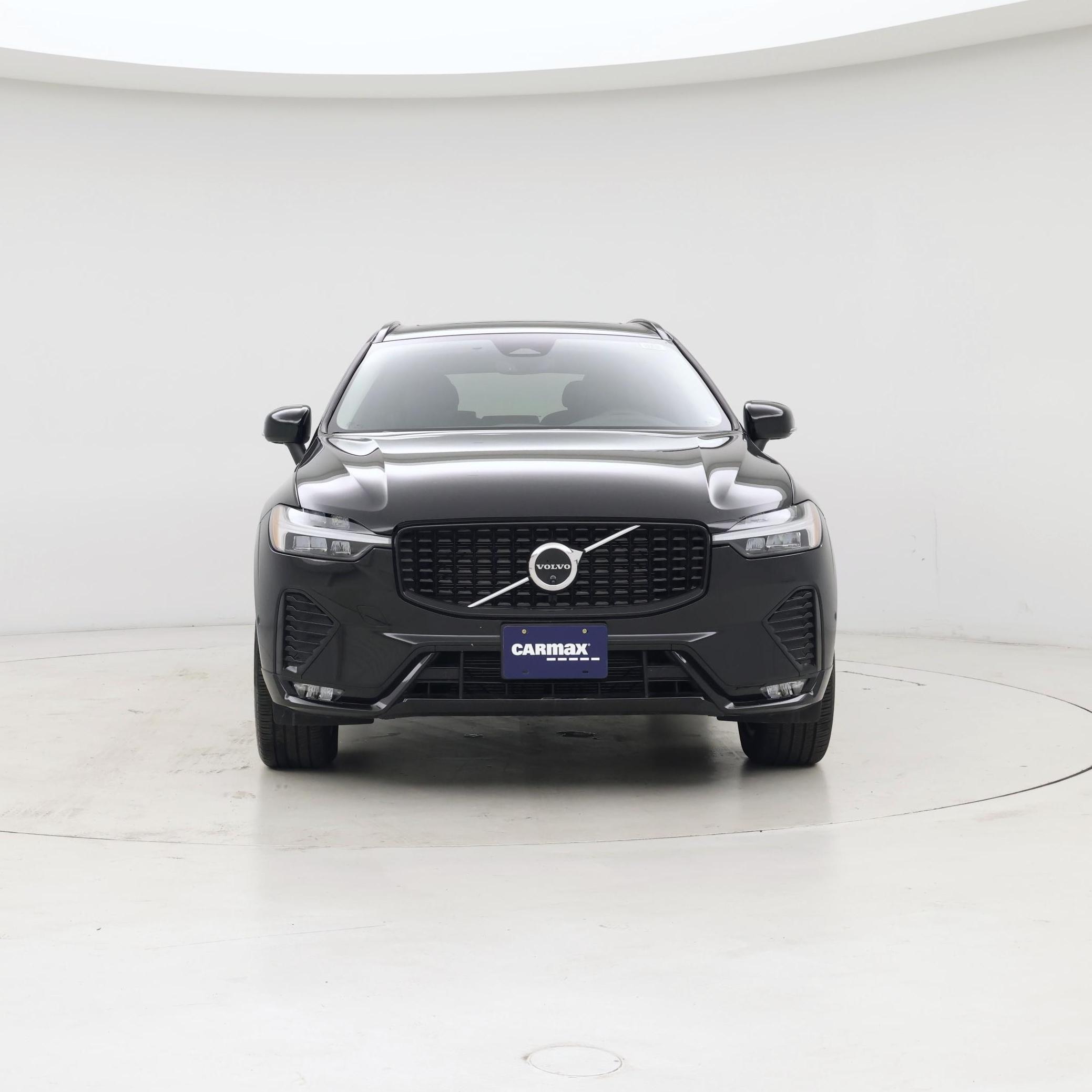 Thumbnail: 2025 Volvo XC60 - 5