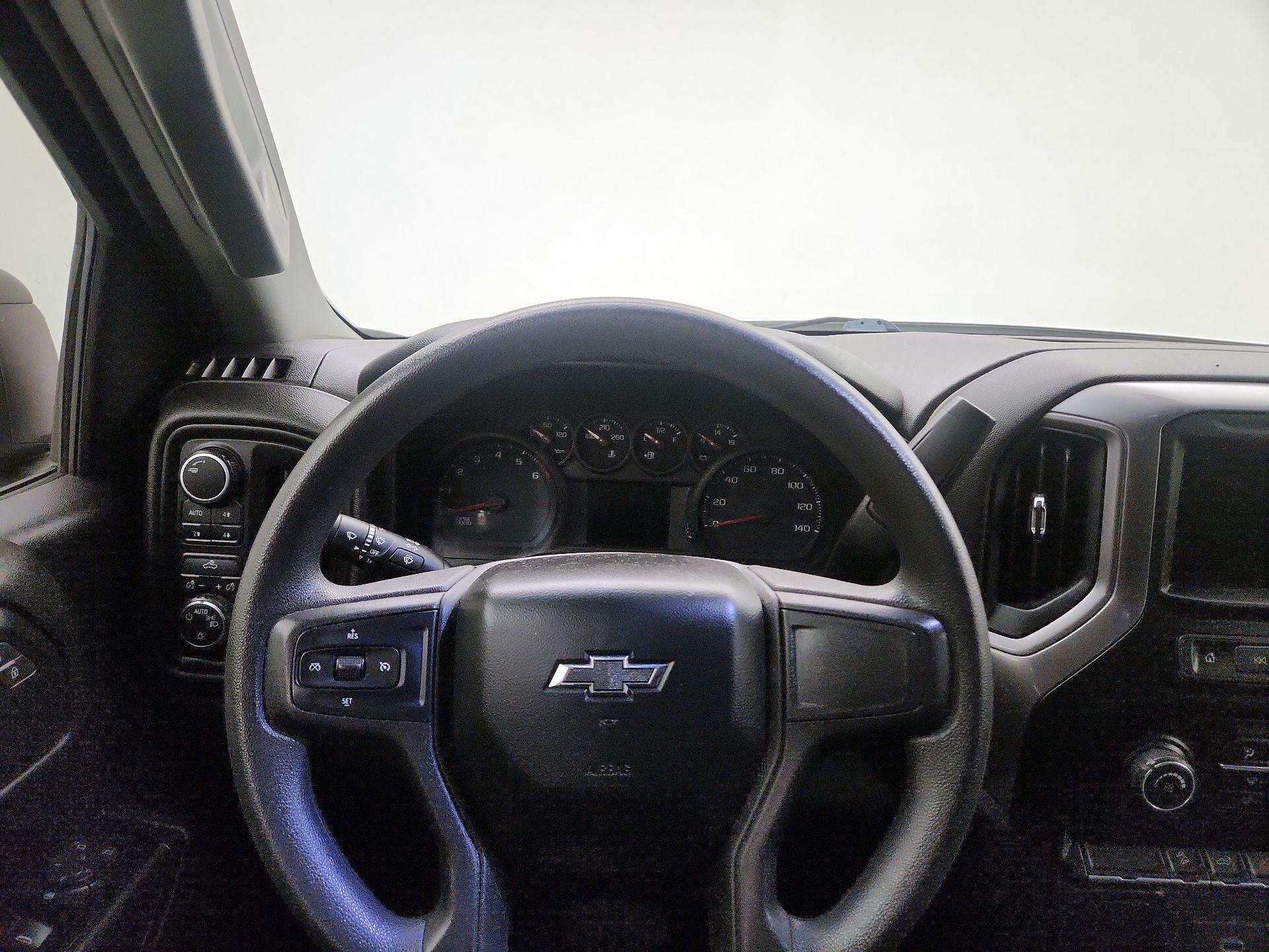 Thumbnail: 2019 Chevrolet Silverado 1500 - 10