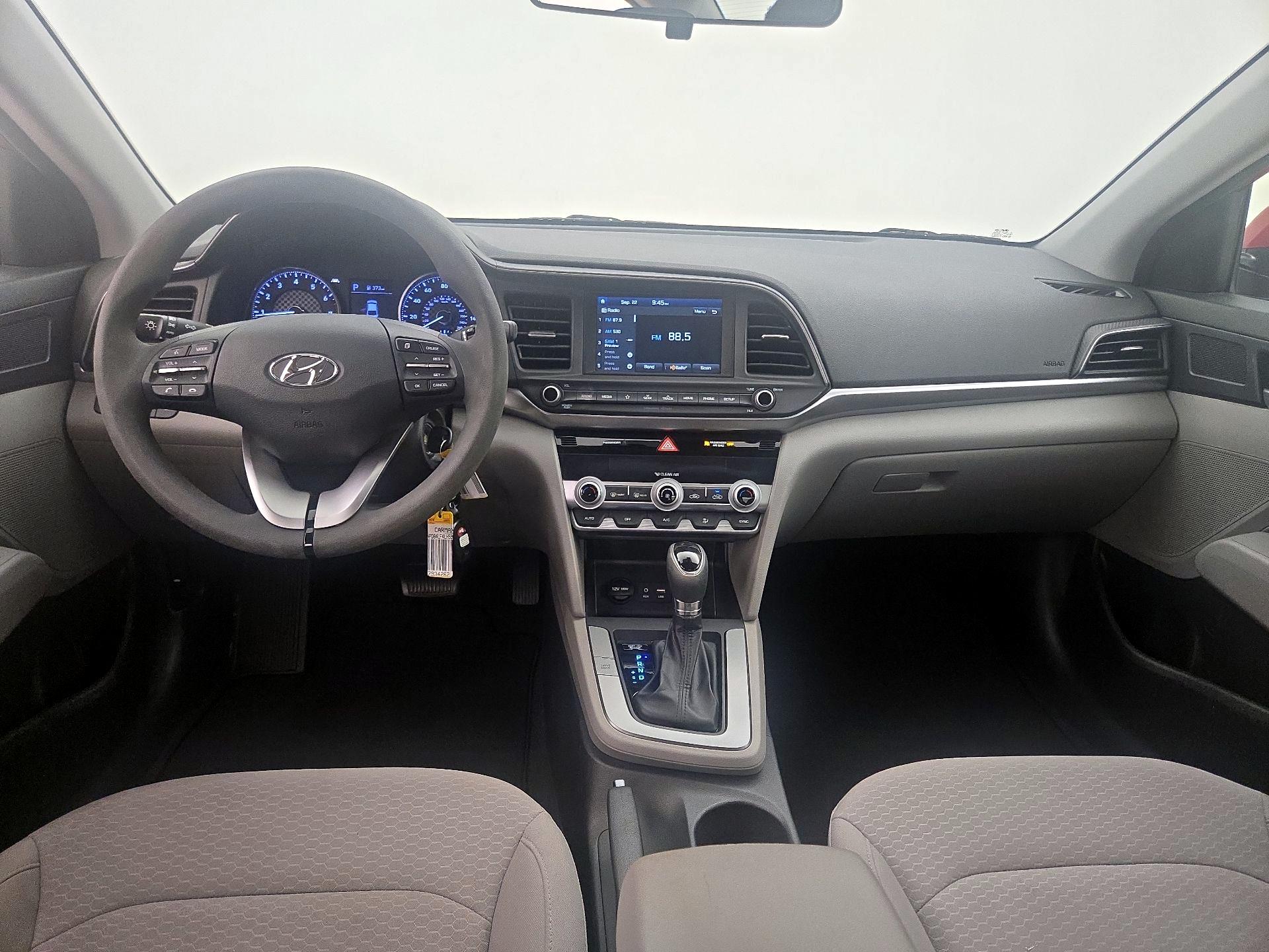 Thumbnail: 2020 Hyundai Elantra - 9