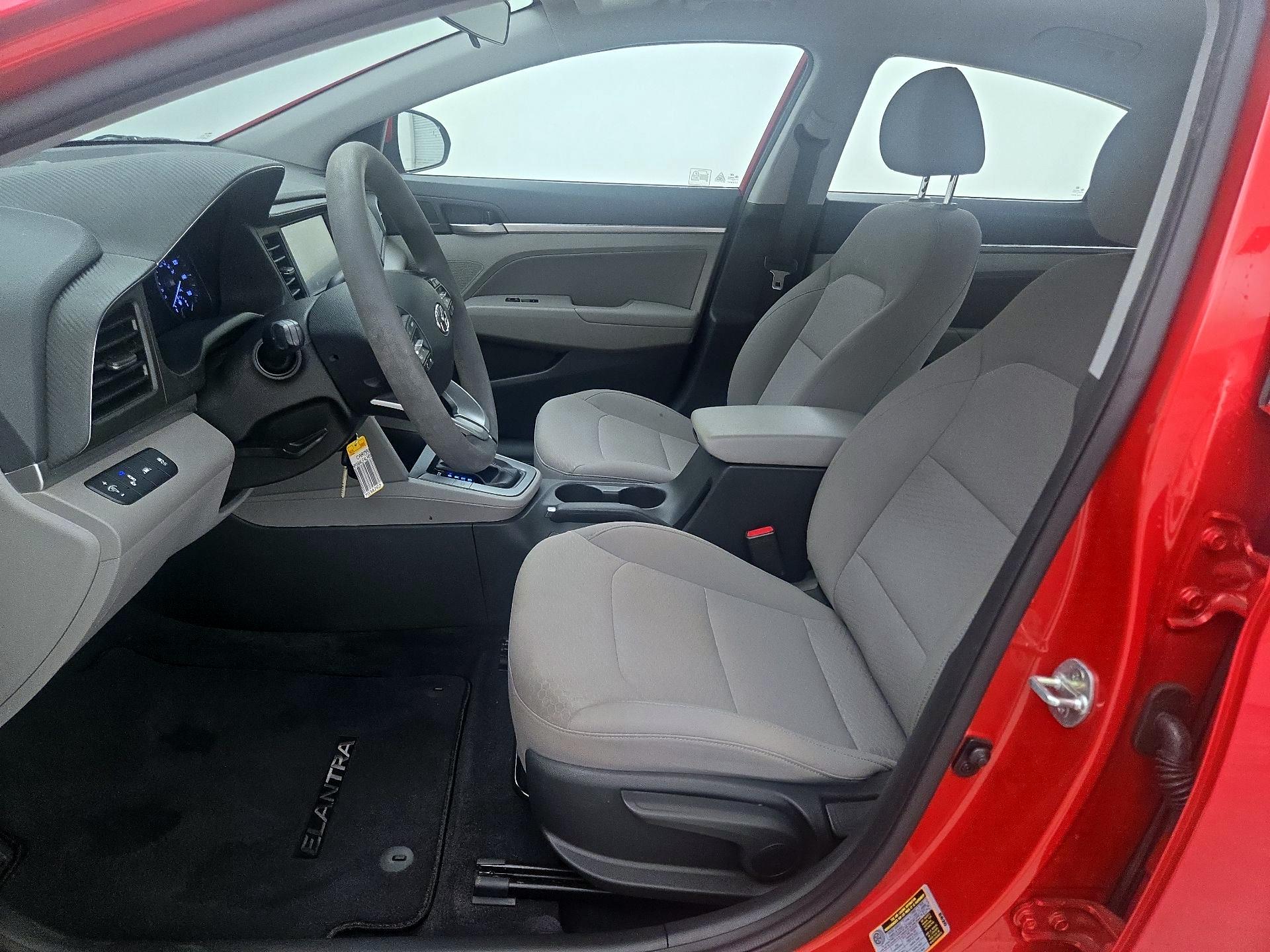 Thumbnail: 2020 Hyundai Elantra - 11