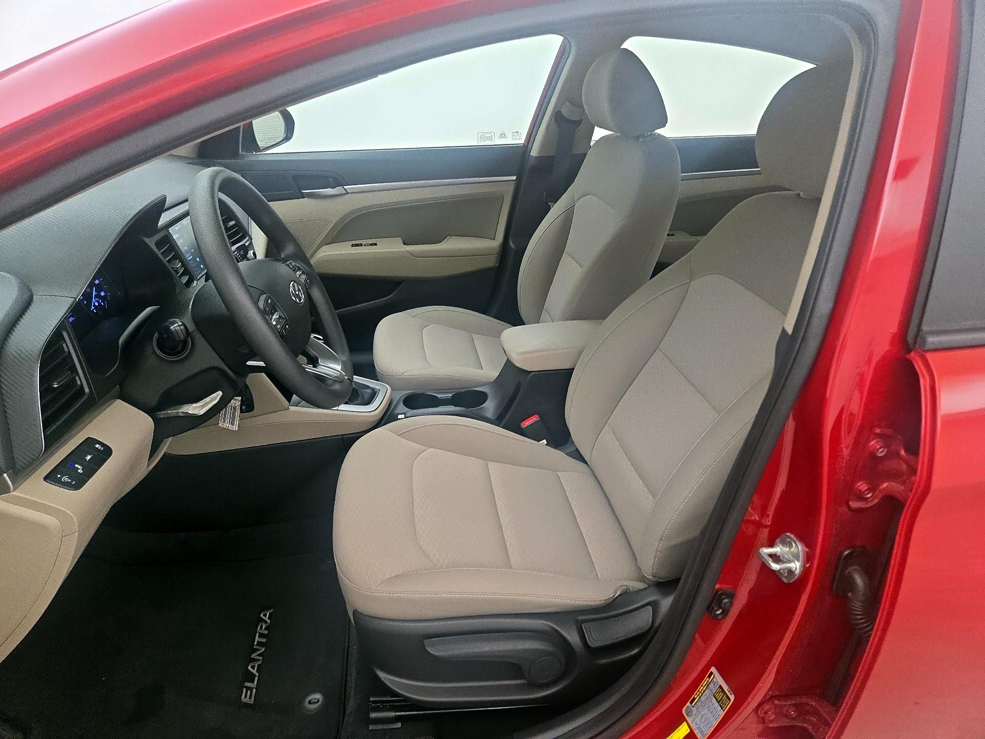 Thumbnail: 2020 Hyundai Elantra - 11