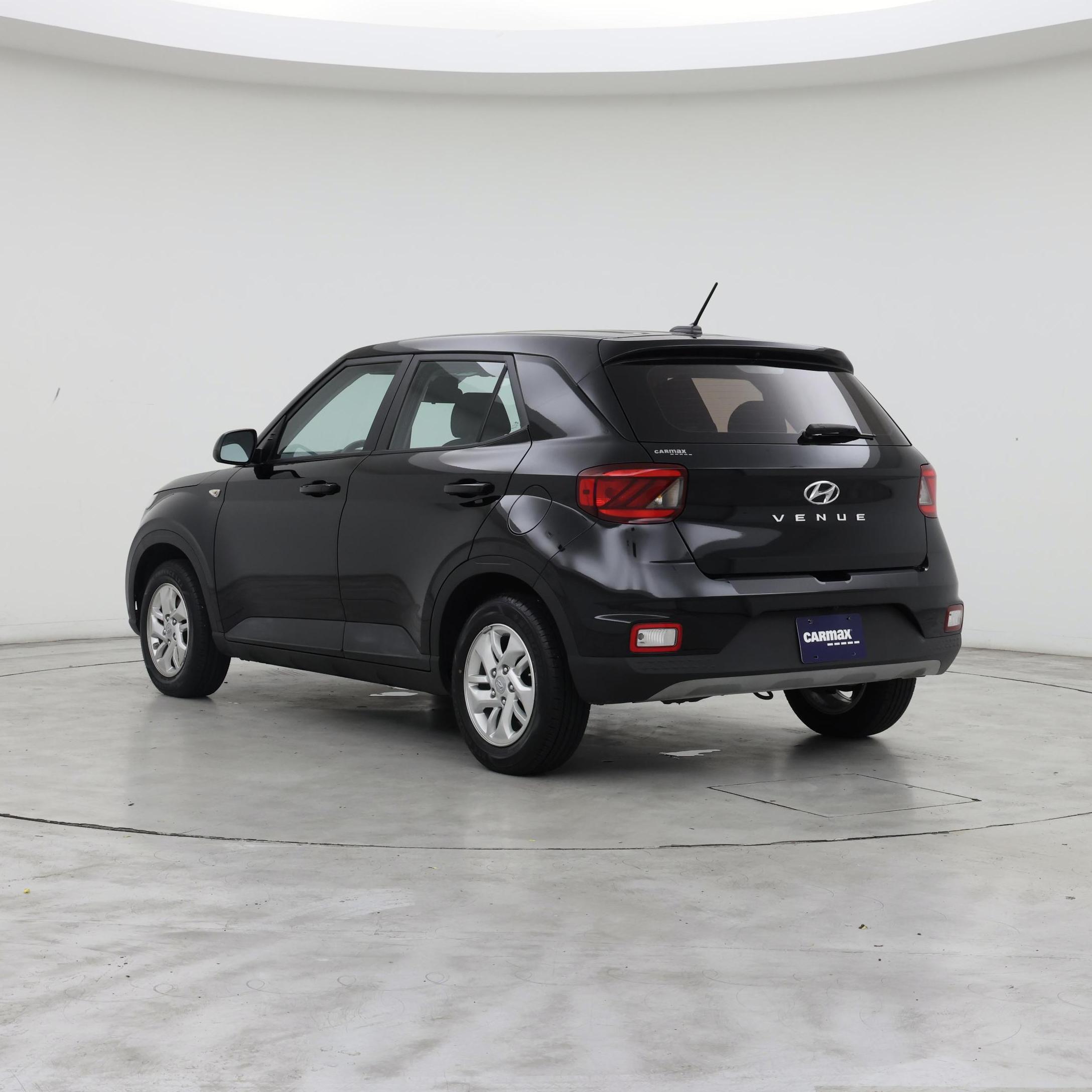 Thumbnail: 2023 Hyundai Venue - 2