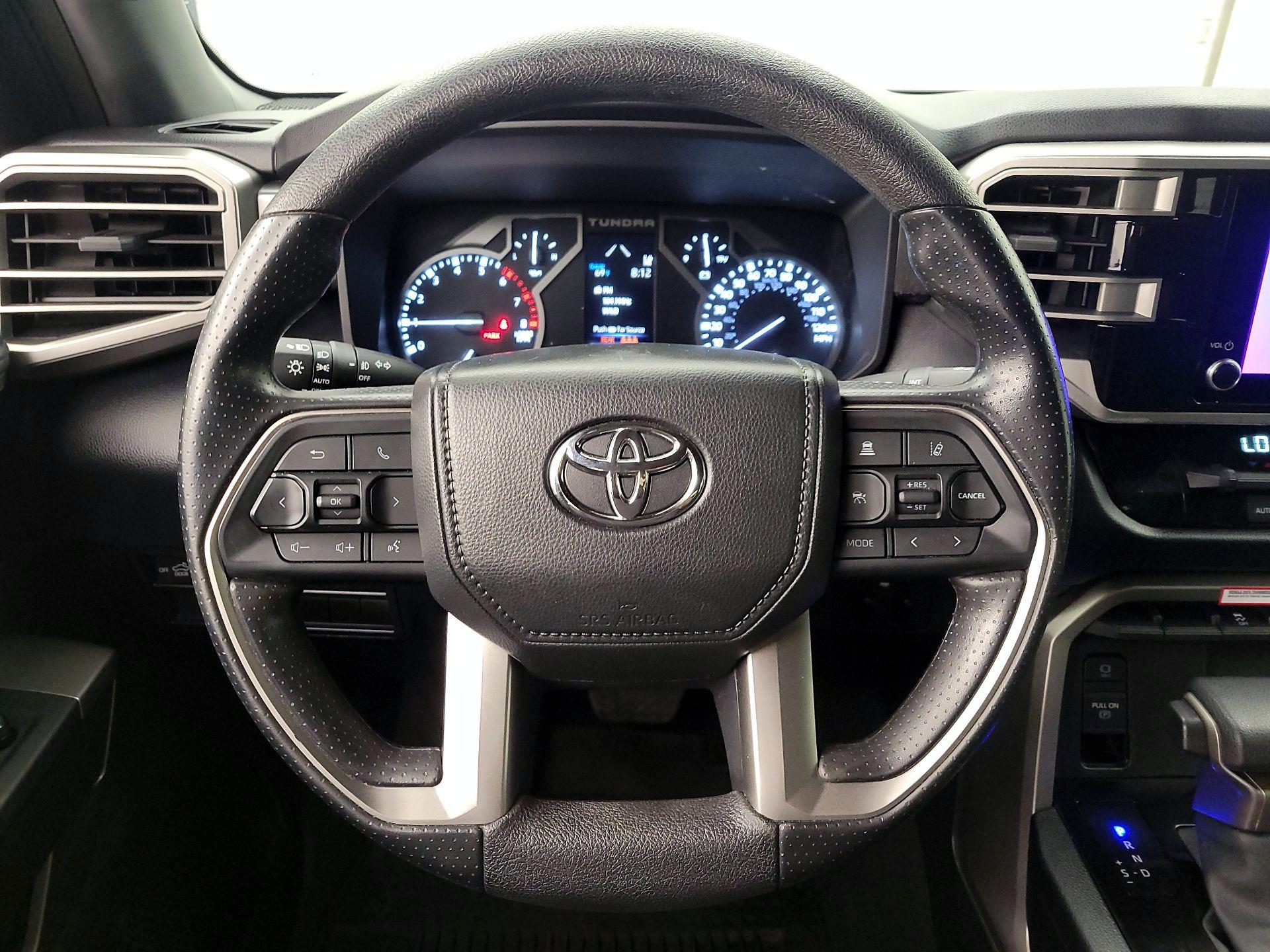 Thumbnail: 2025 Toyota Tundra - 10