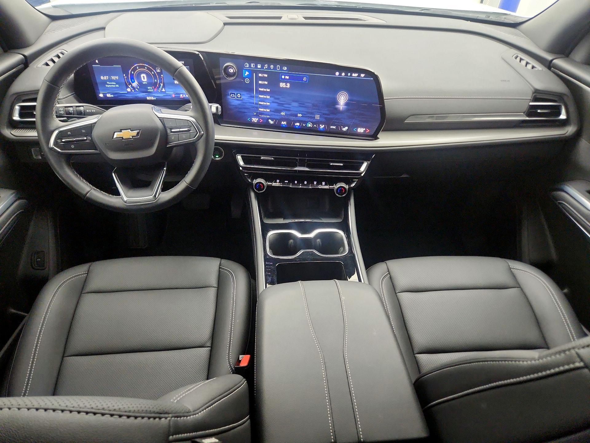 Thumbnail: 2025 Chevrolet Traverse - 9