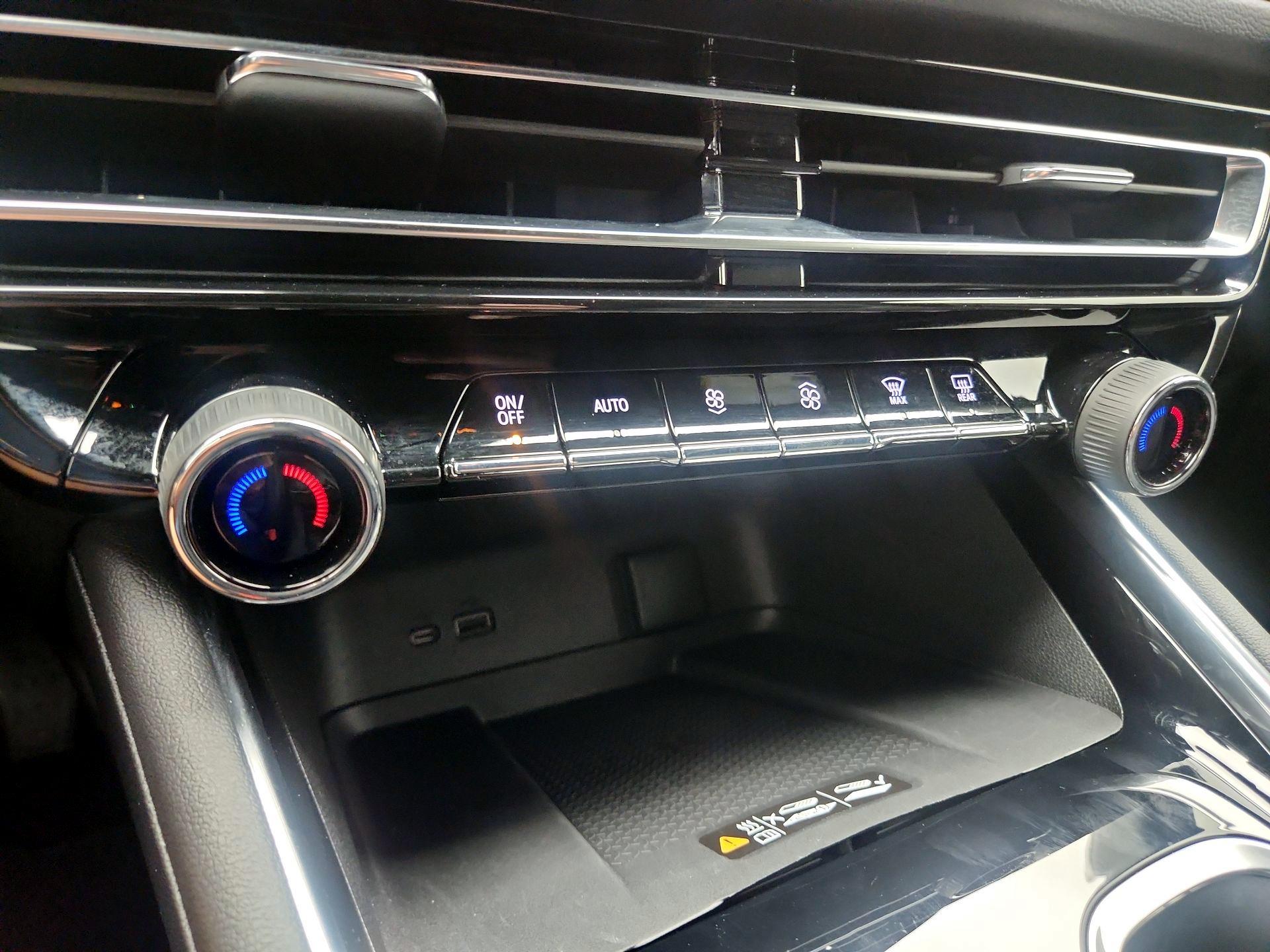 Thumbnail: 2025 Chevrolet Traverse - 17