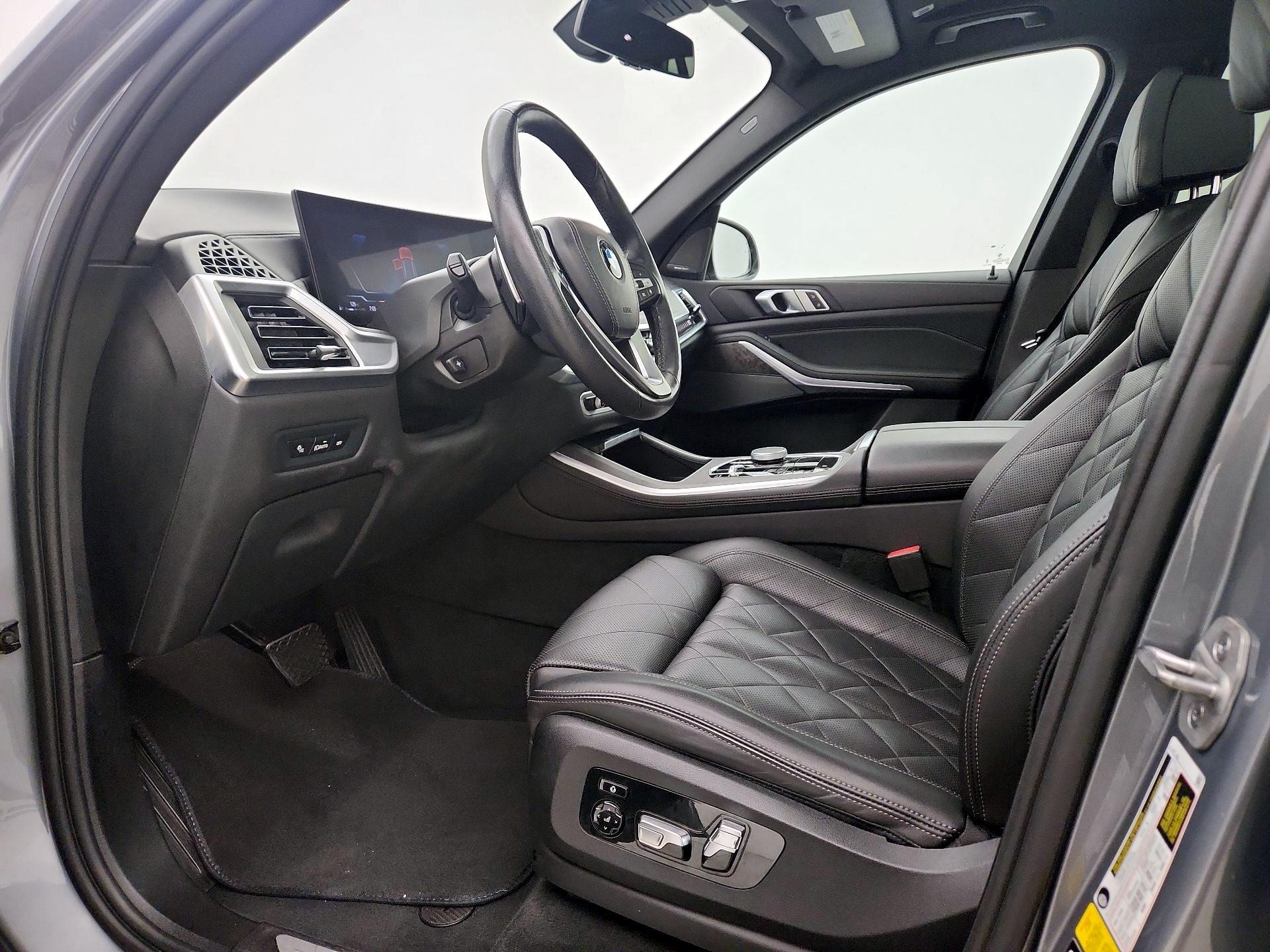 Thumbnail: 2024 BMW X5 - 11