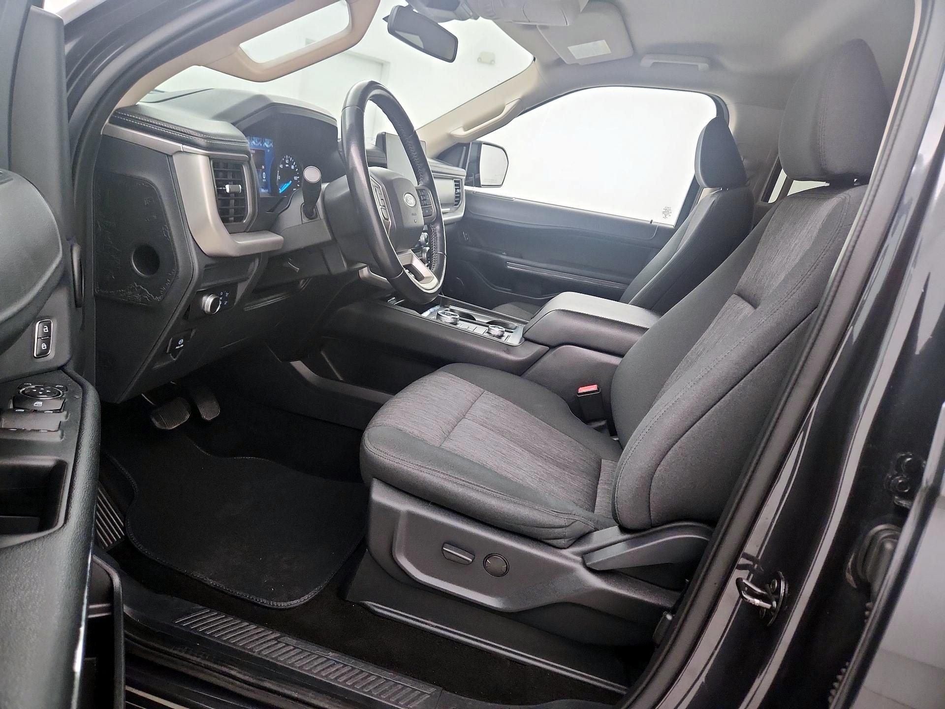 Thumbnail: 2022 Ford Expedition - 11