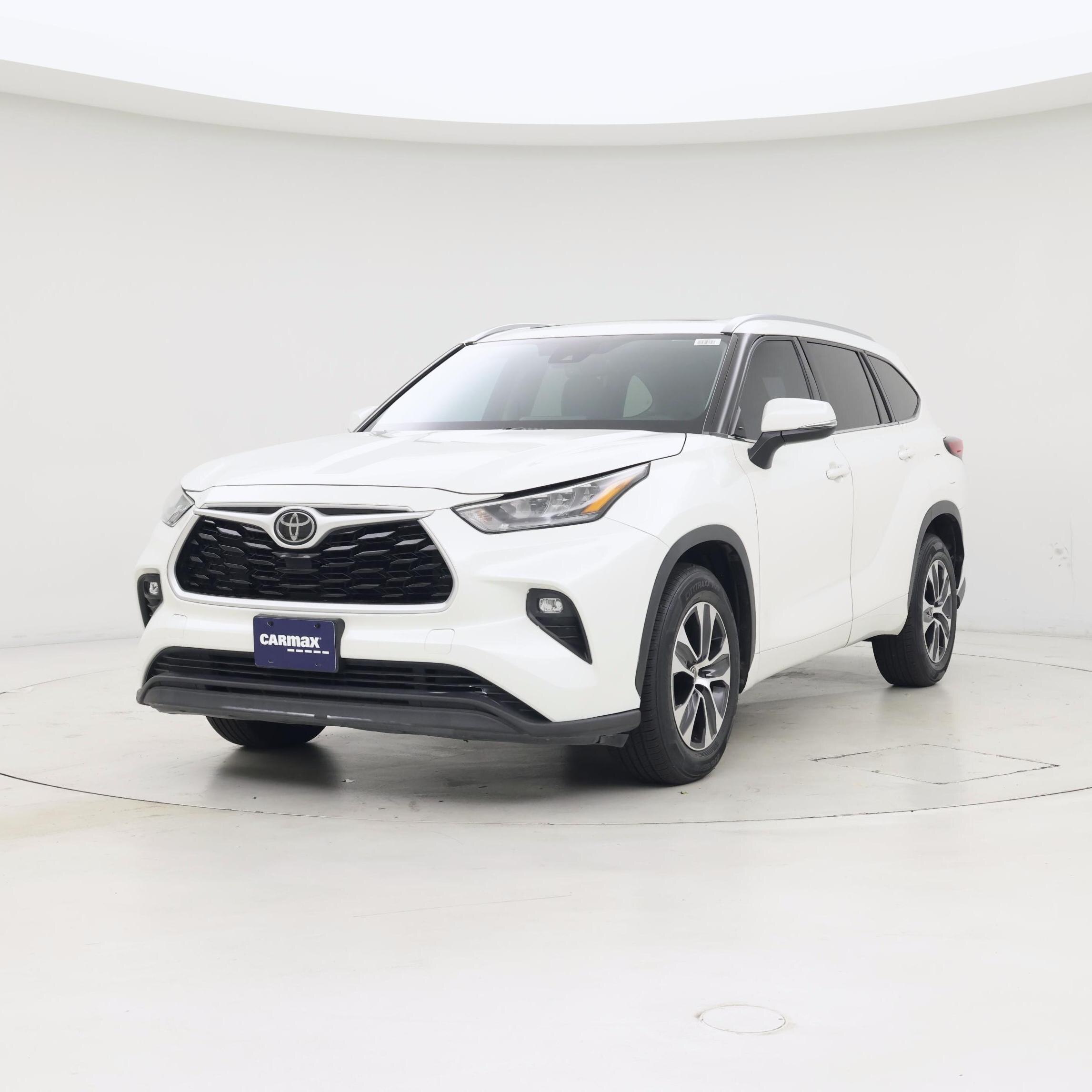 Thumbnail: 2020 Toyota Highlander - 4