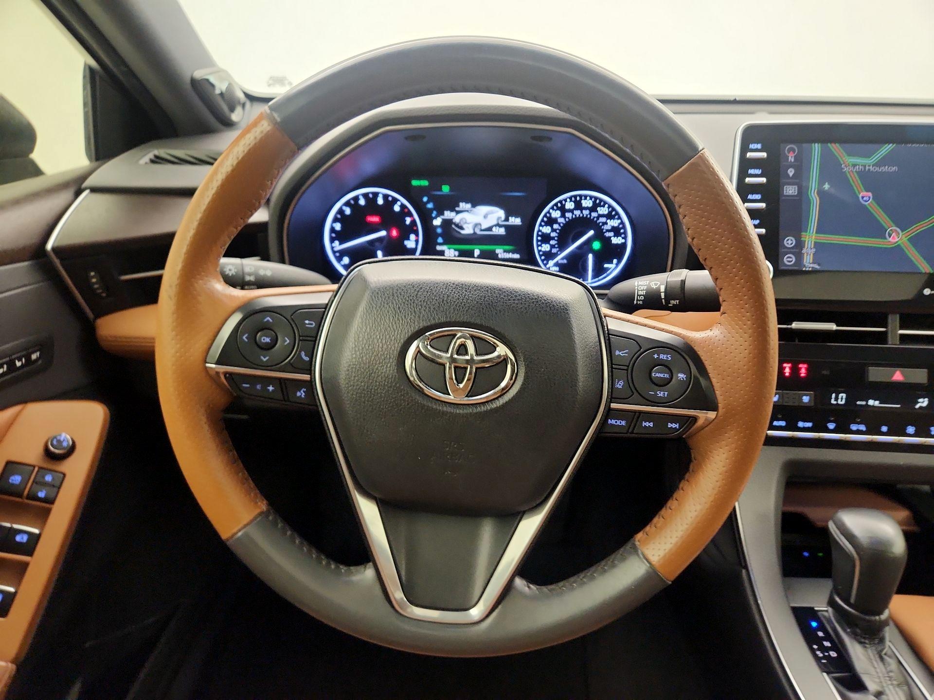 Thumbnail: 2019 Toyota Avalon - 10