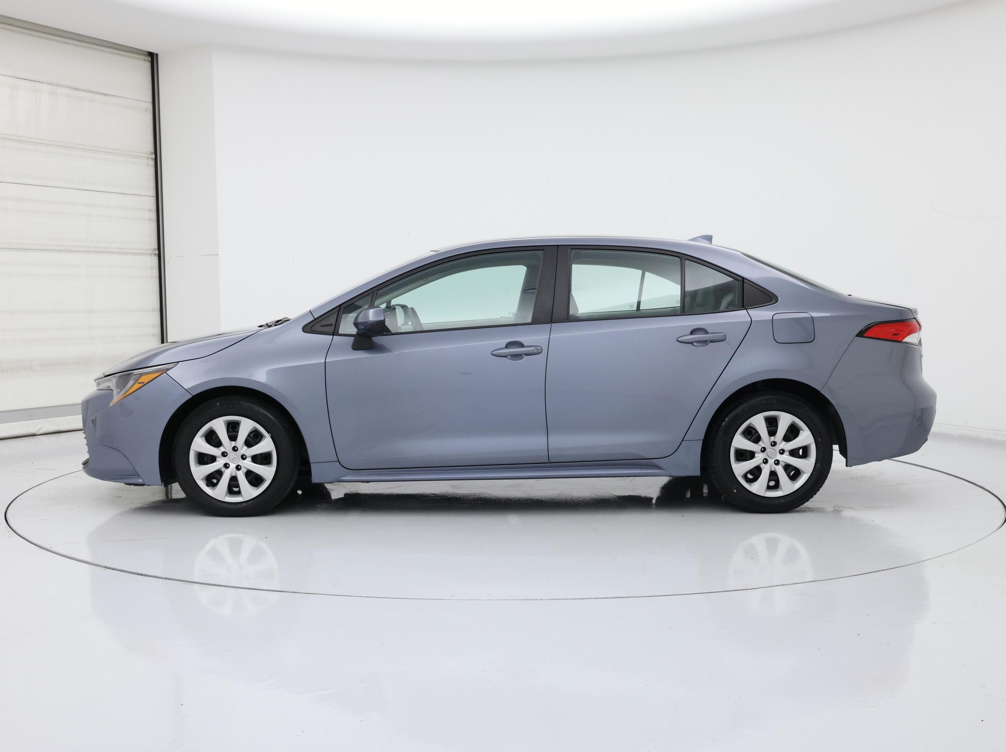 Thumbnail: 2024 Toyota Corolla - 3