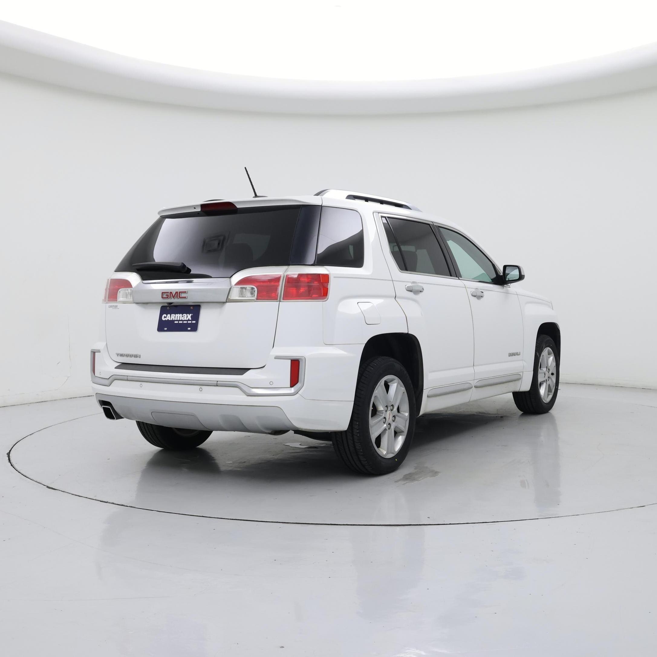 Thumbnail: 2017 GMC Terrain - 8