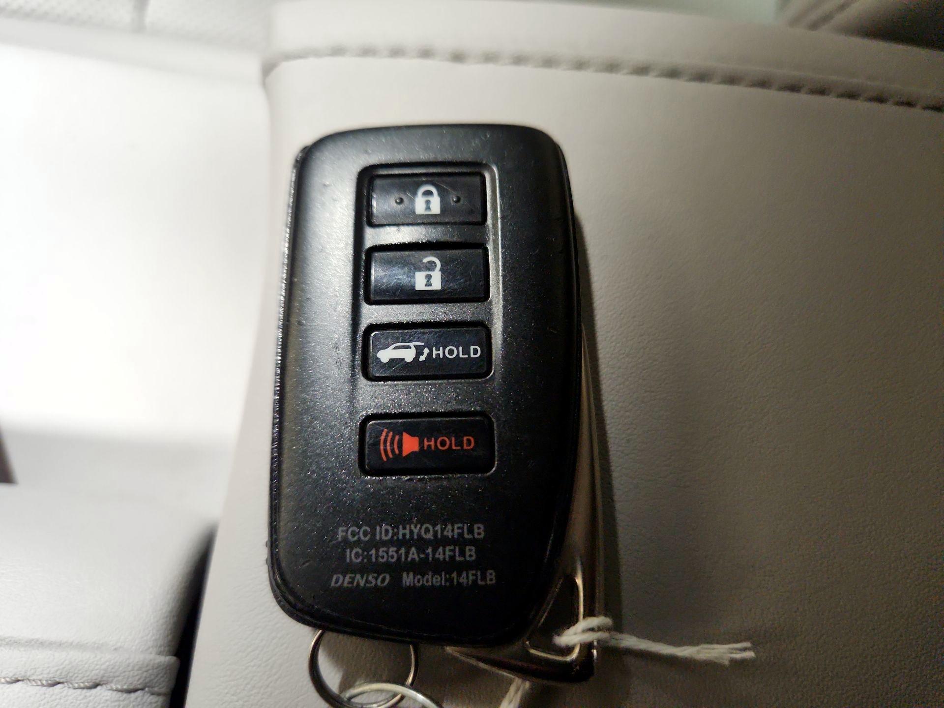 Thumbnail: 2022 Lexus RX - 18