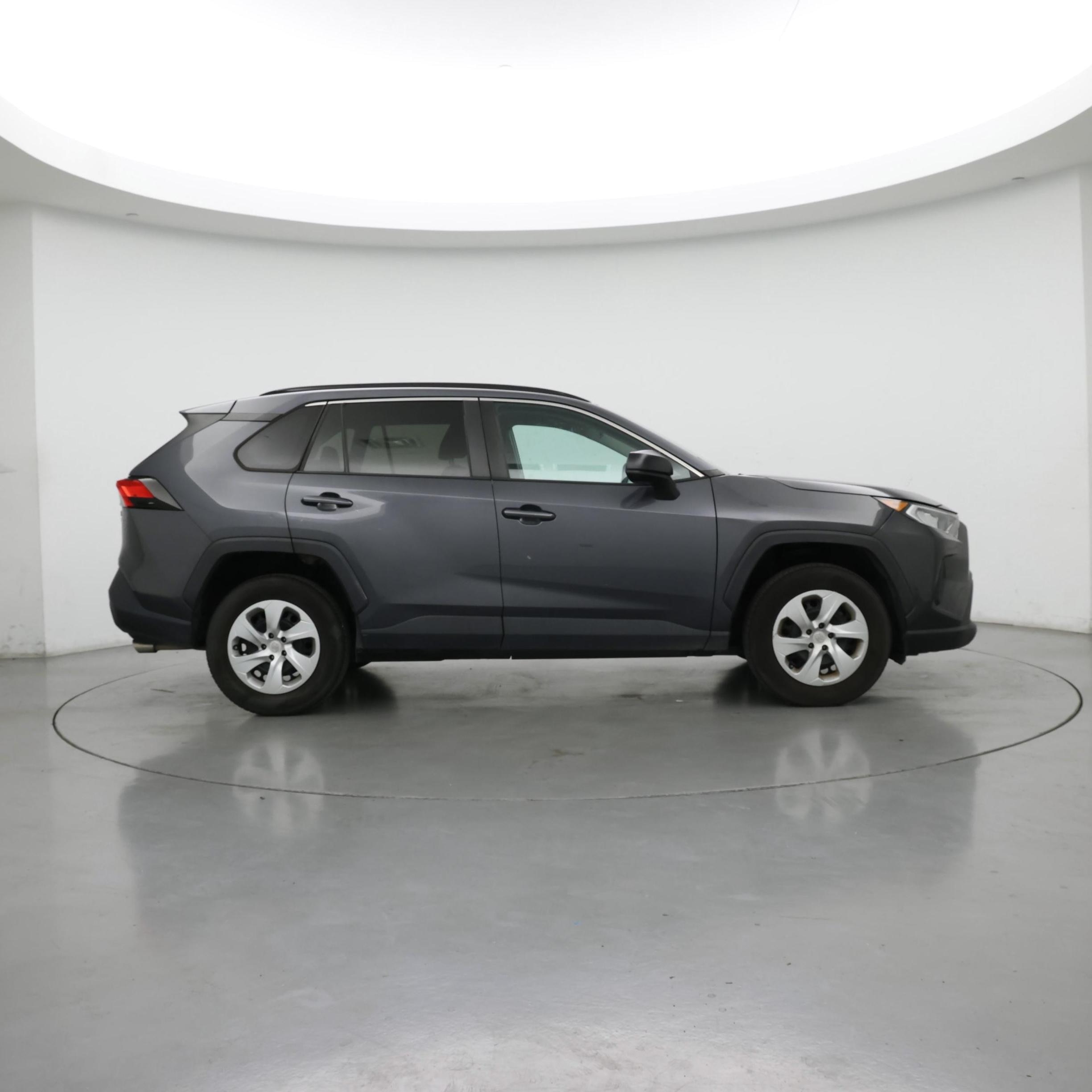 Thumbnail: 2019 Toyota RAV4 - 7