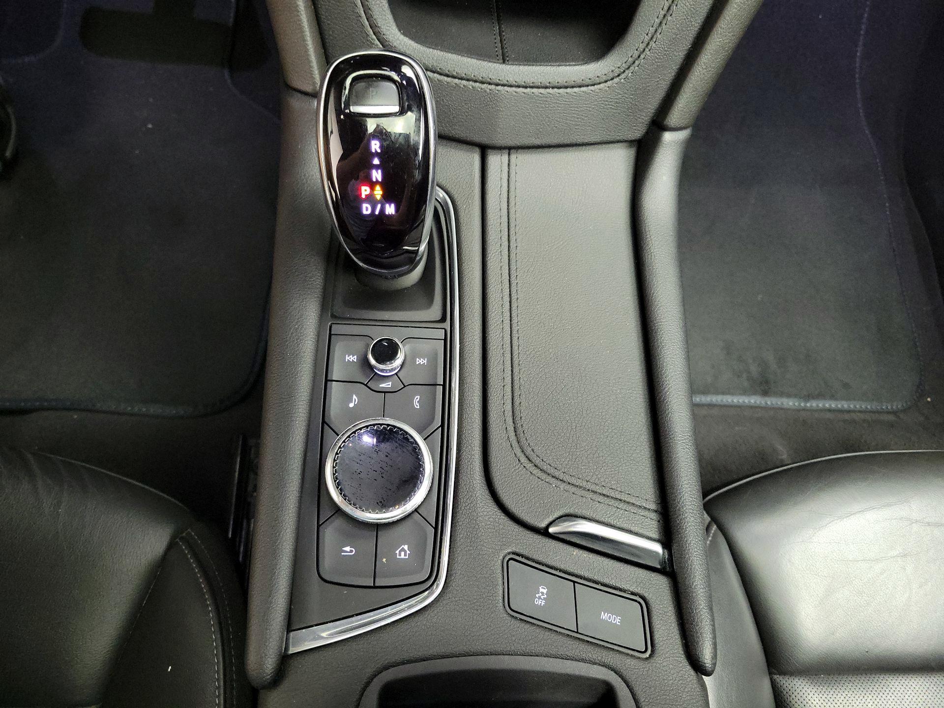 Thumbnail: 2021 Cadillac XT6 - 18