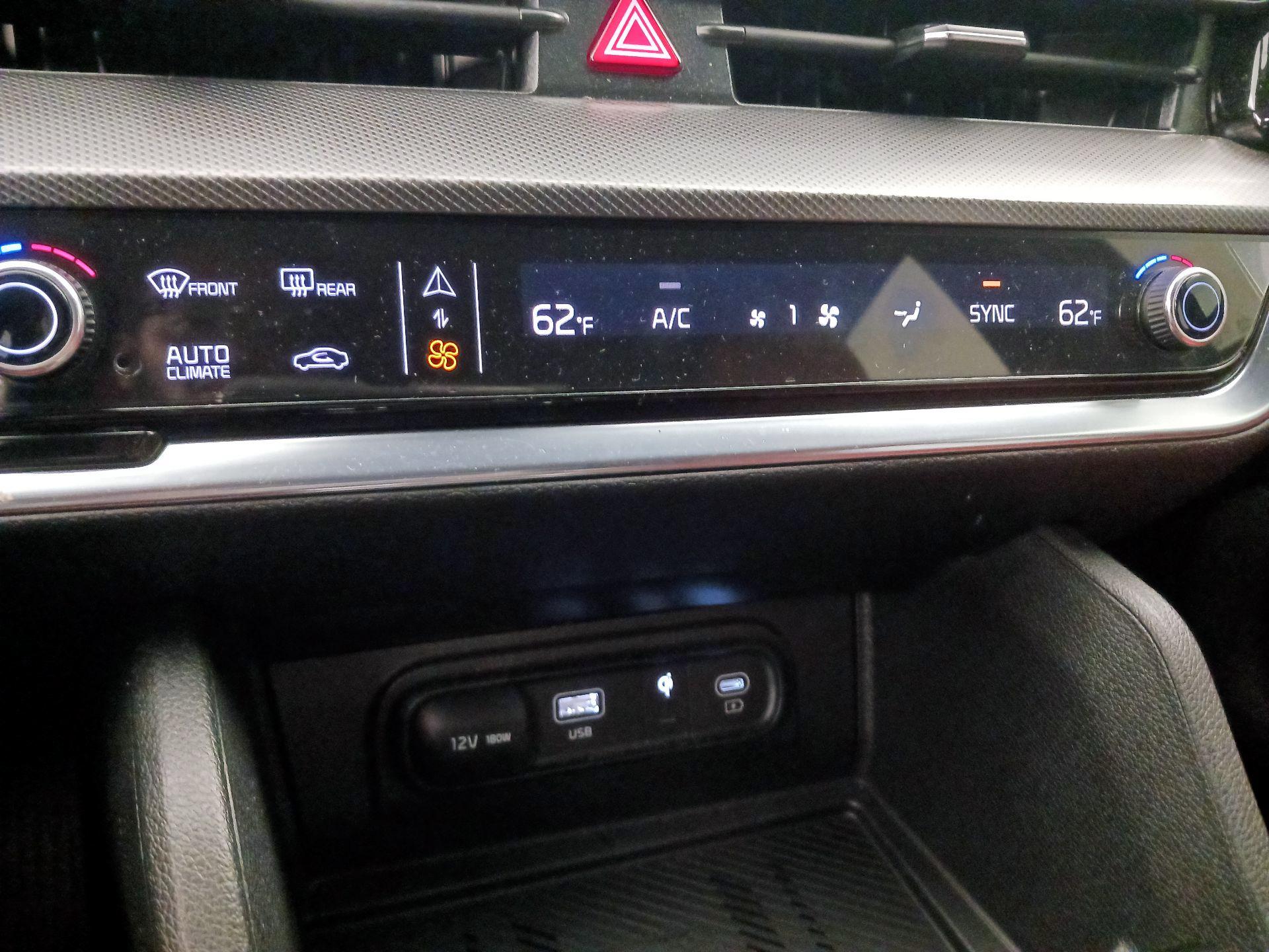 Thumbnail: 2024 Kia Sportage - 17