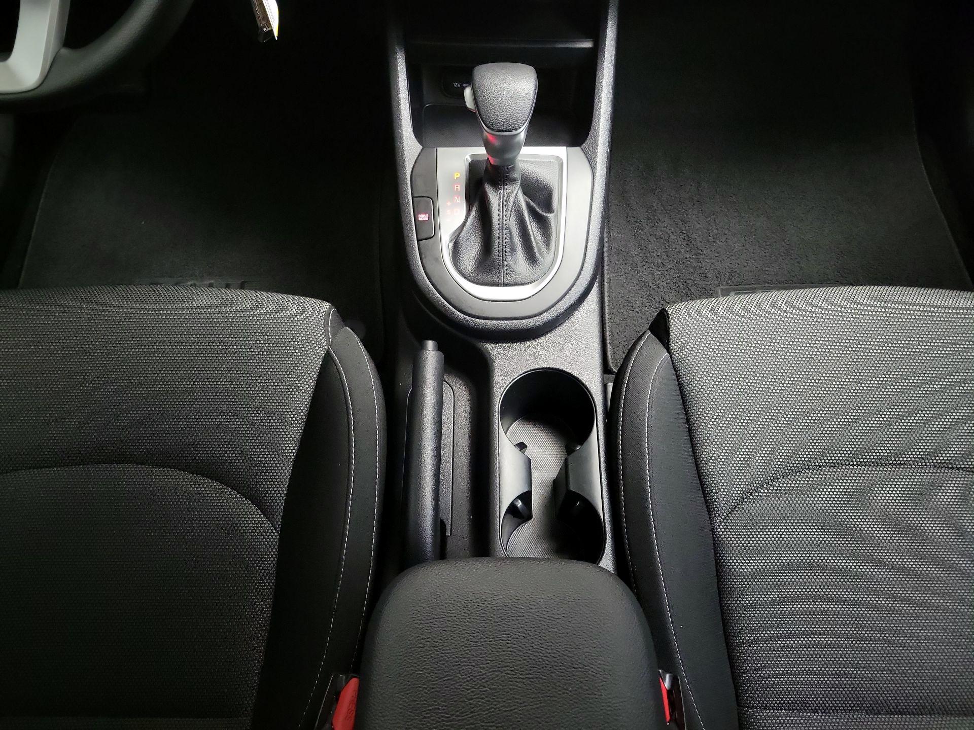 Thumbnail: 2024 Kia Forte - 17