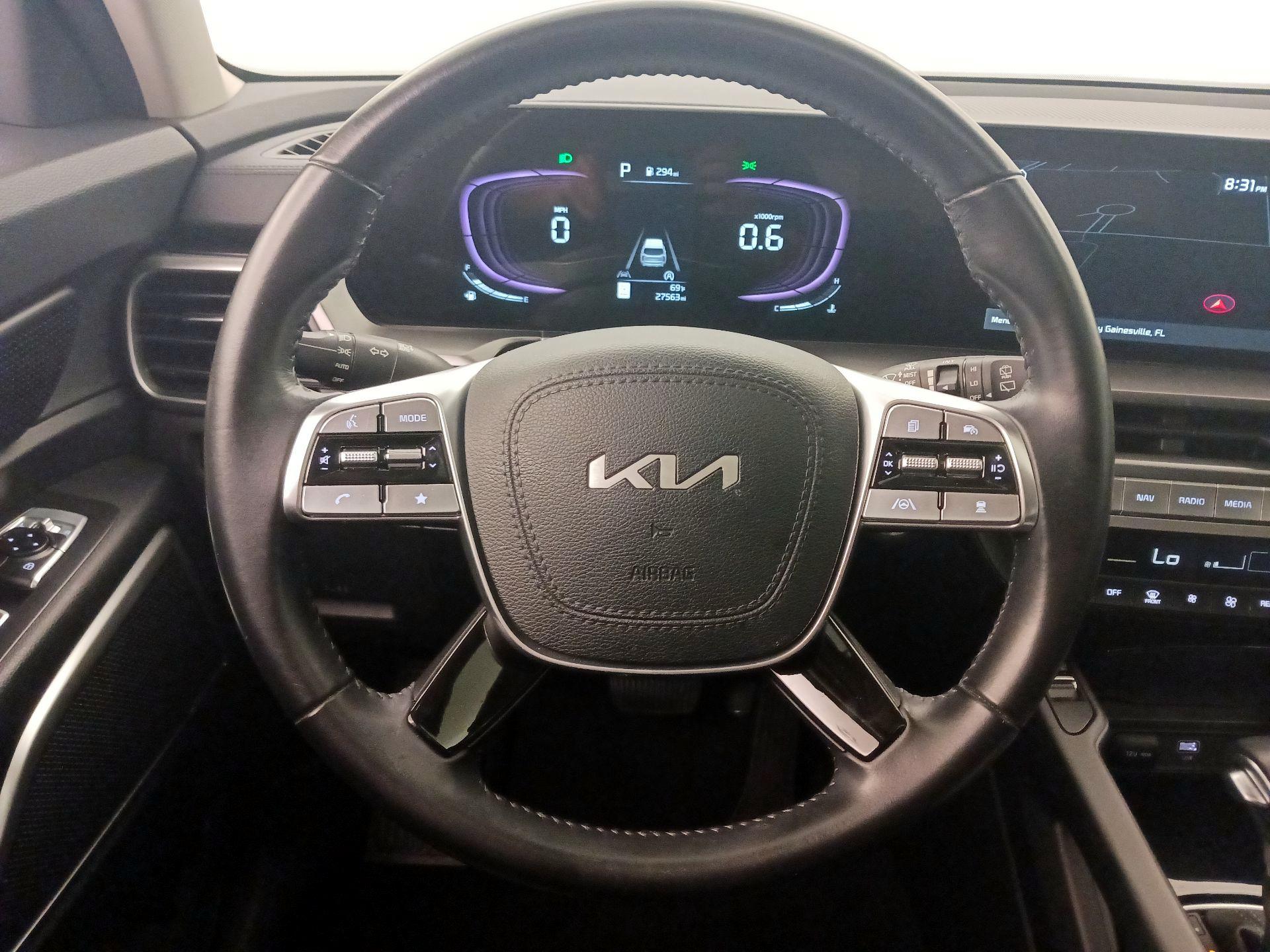 Thumbnail: 2023 Kia Telluride - 10