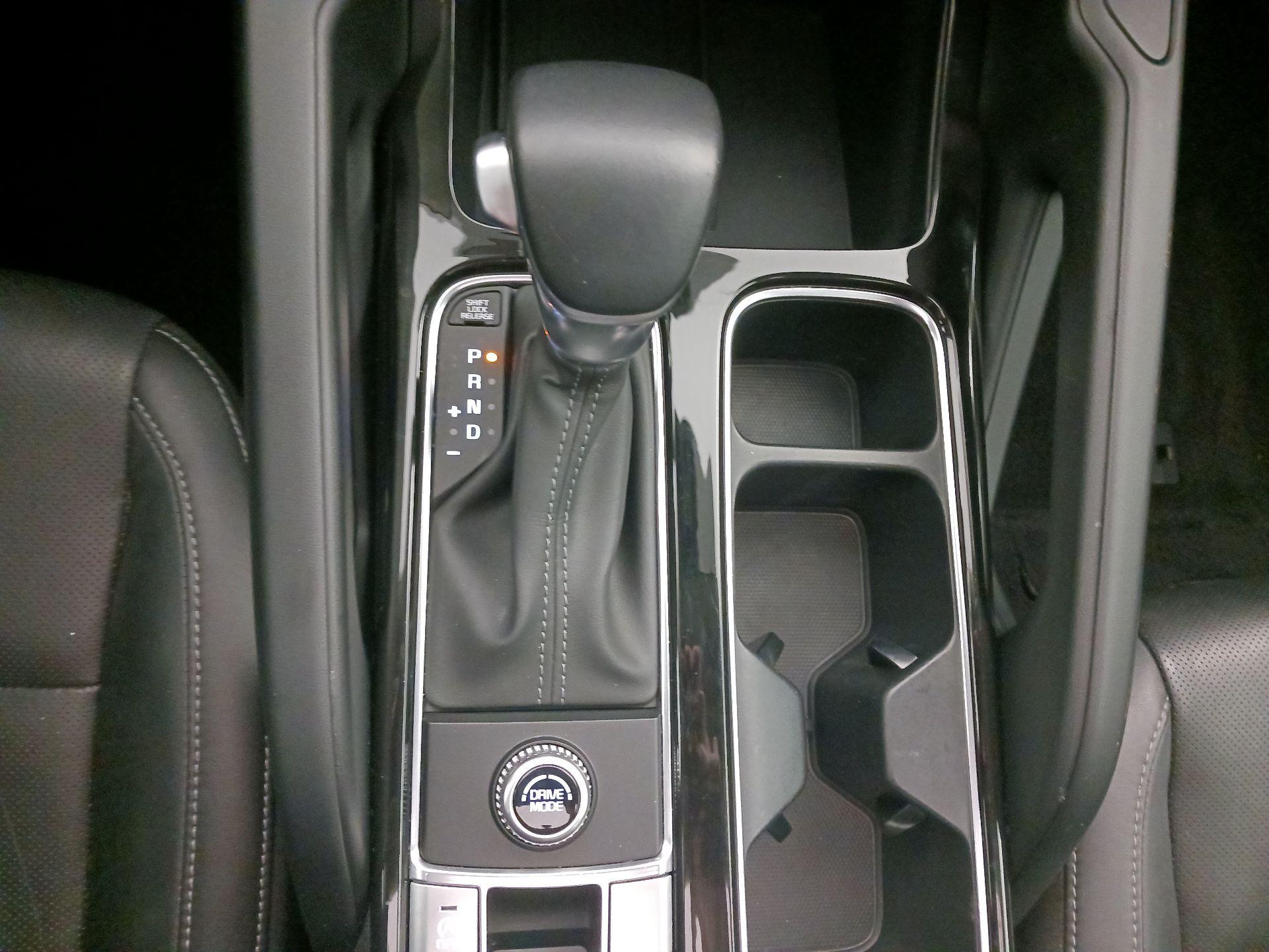 Thumbnail: 2023 Kia Telluride - 18