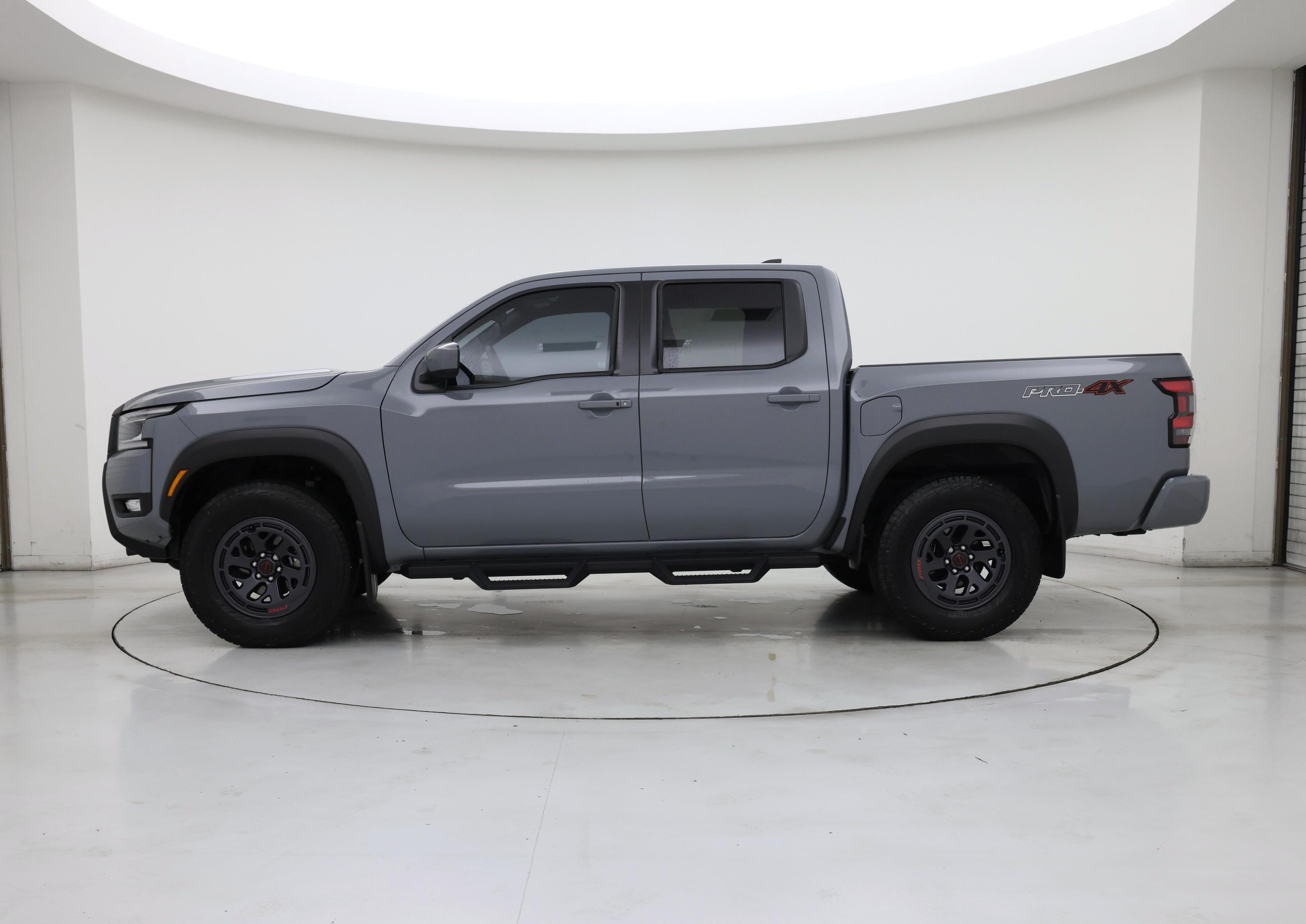 Thumbnail: 2025 Nissan Frontier - 3