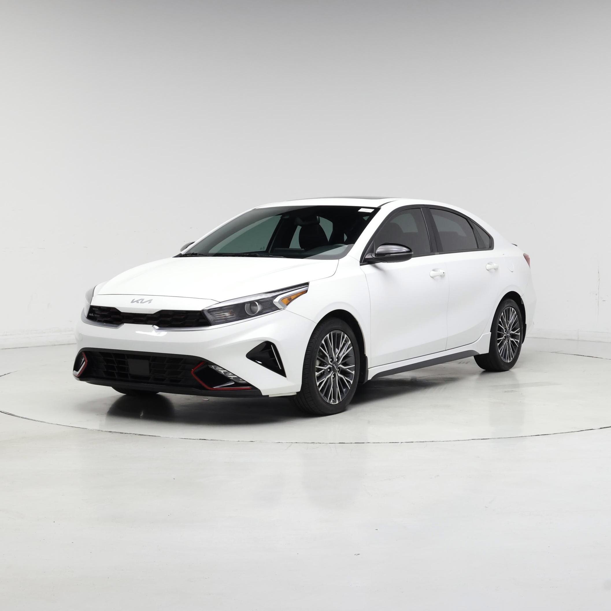 Thumbnail: 2023 Kia Forte - 4