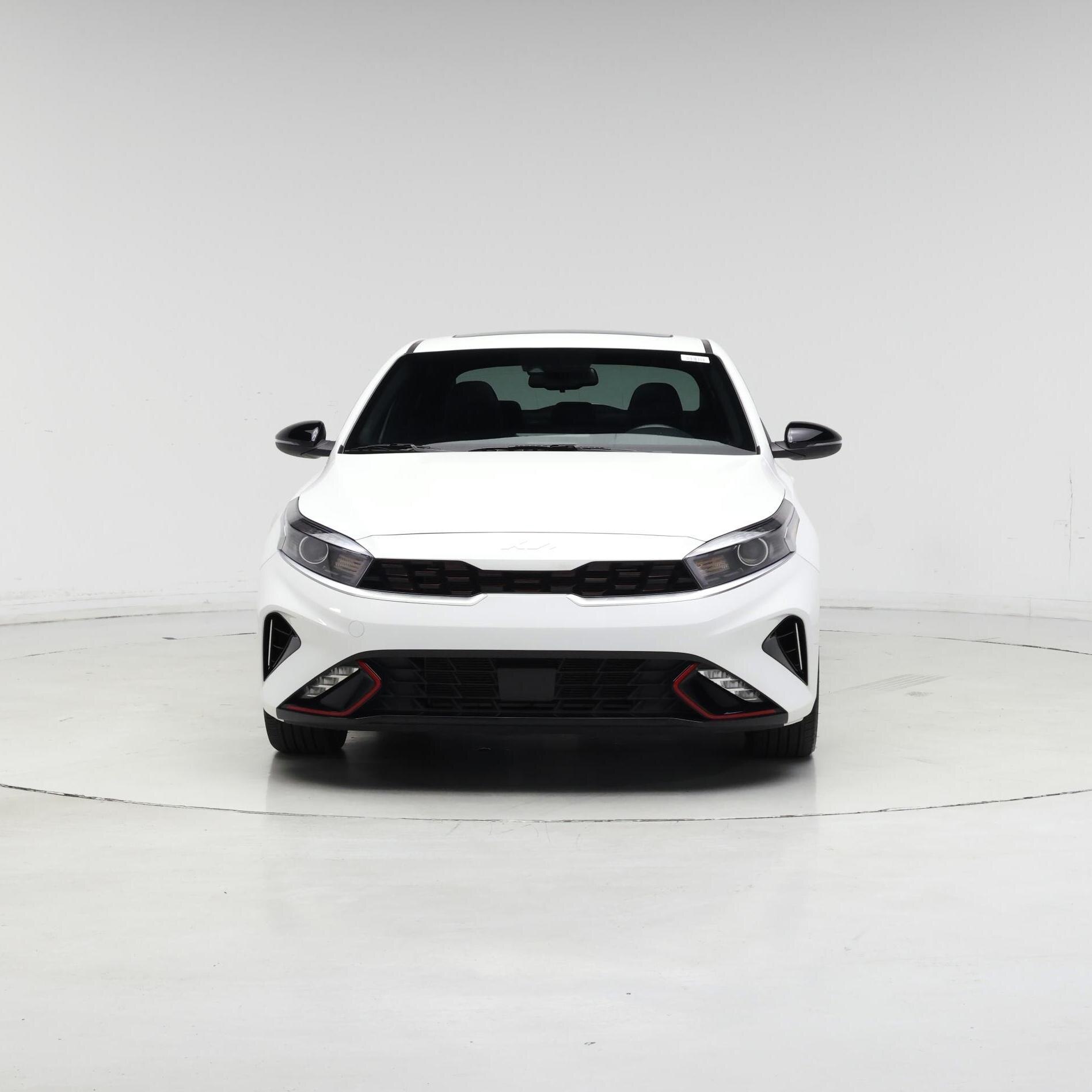 Thumbnail: 2023 Kia Forte - 5