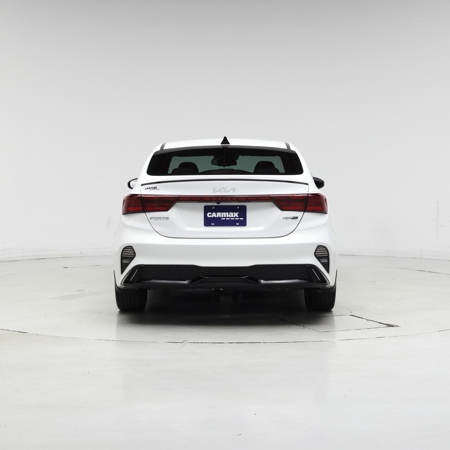 Thumbnail: 2023 Kia Forte - 6