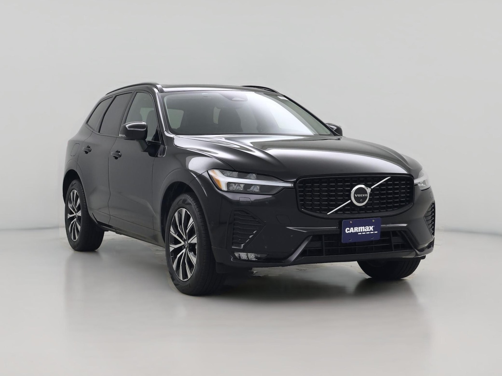 2025 Volvo XC60 Plus