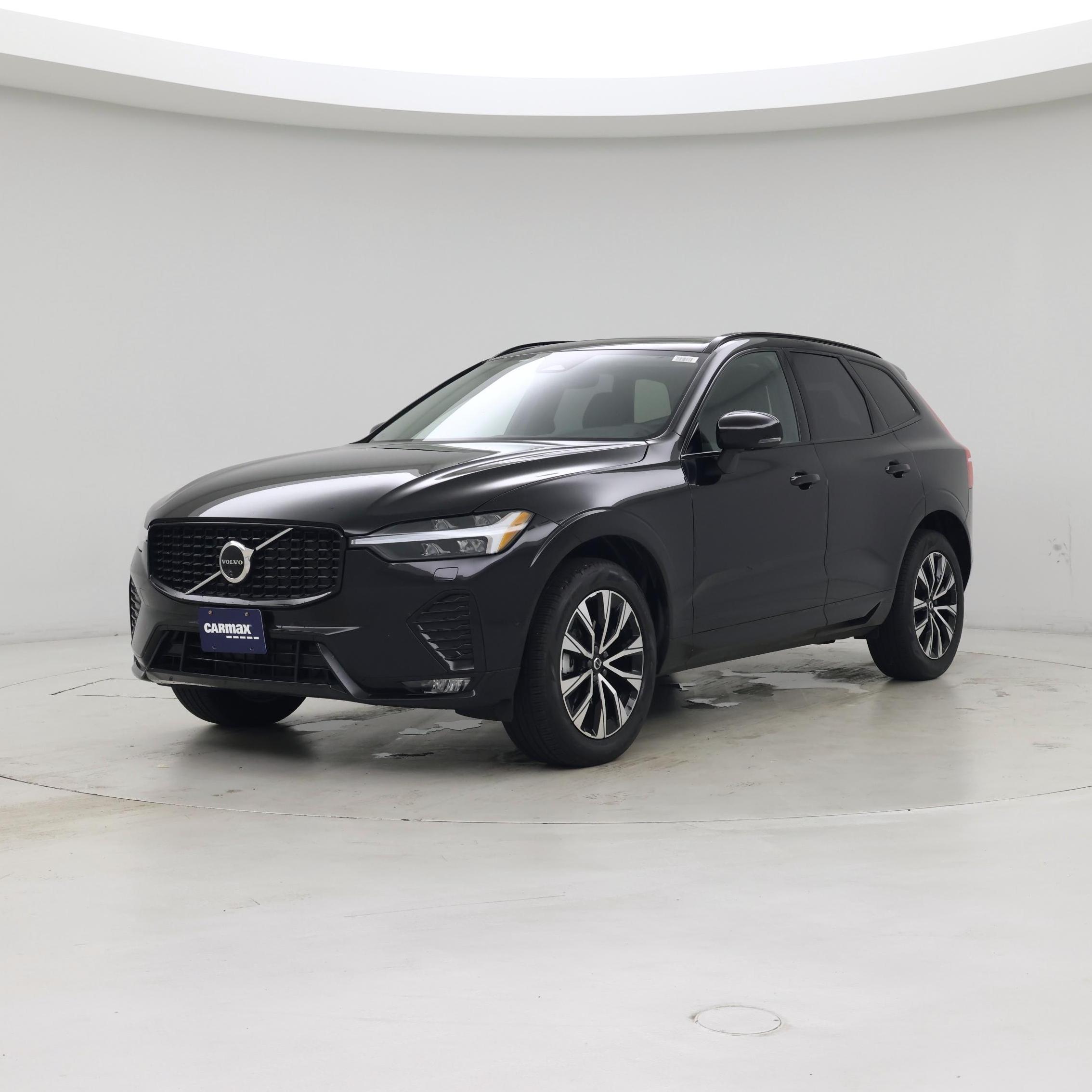 Thumbnail: 2025 Volvo XC60 - 4