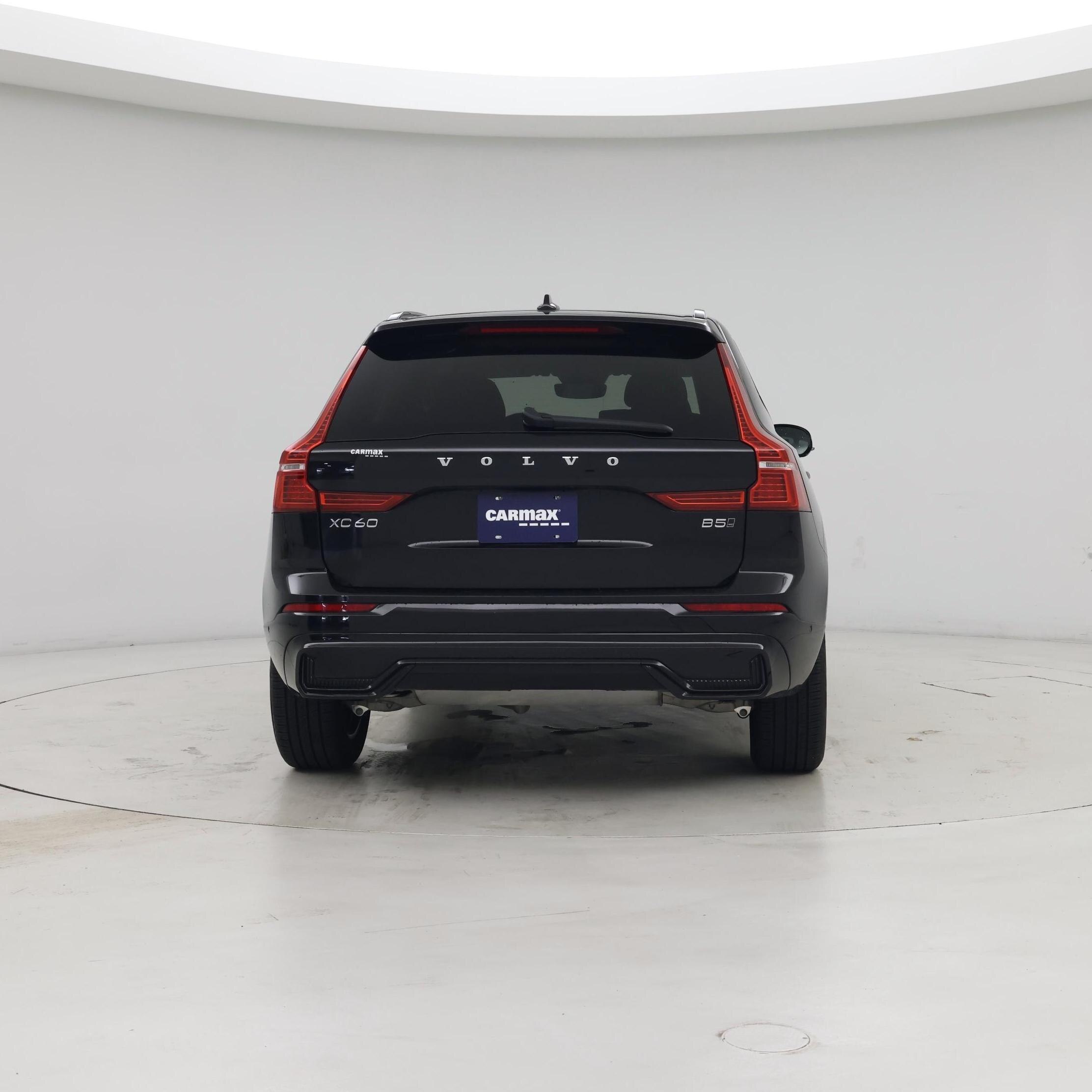 Thumbnail: 2025 Volvo XC60 - 6