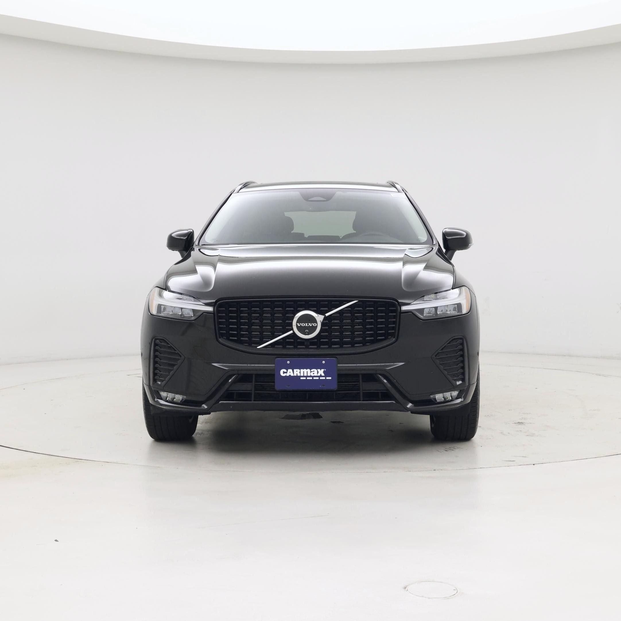 Thumbnail: 2025 Volvo XC60 - 5