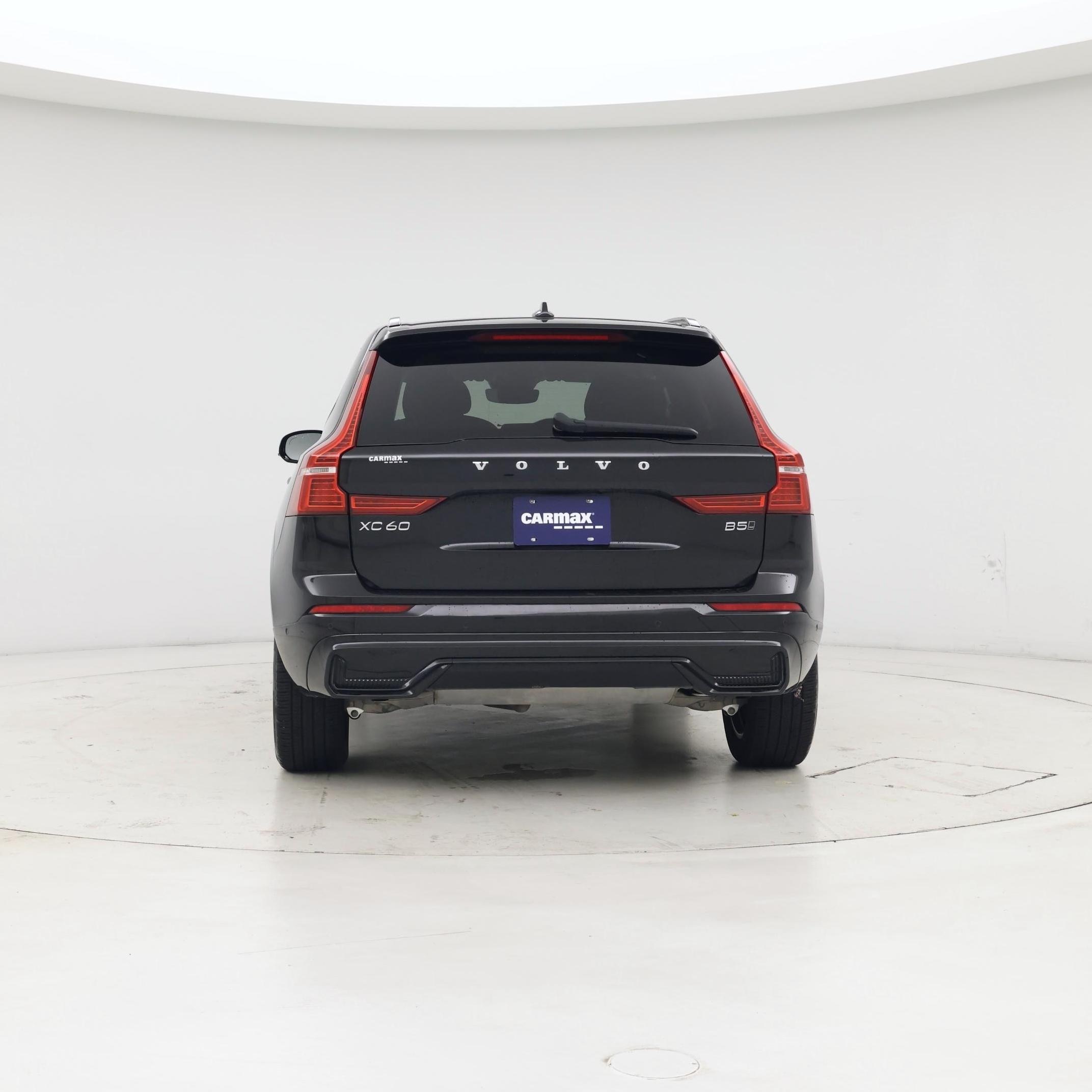 Thumbnail: 2025 Volvo XC60 - 6