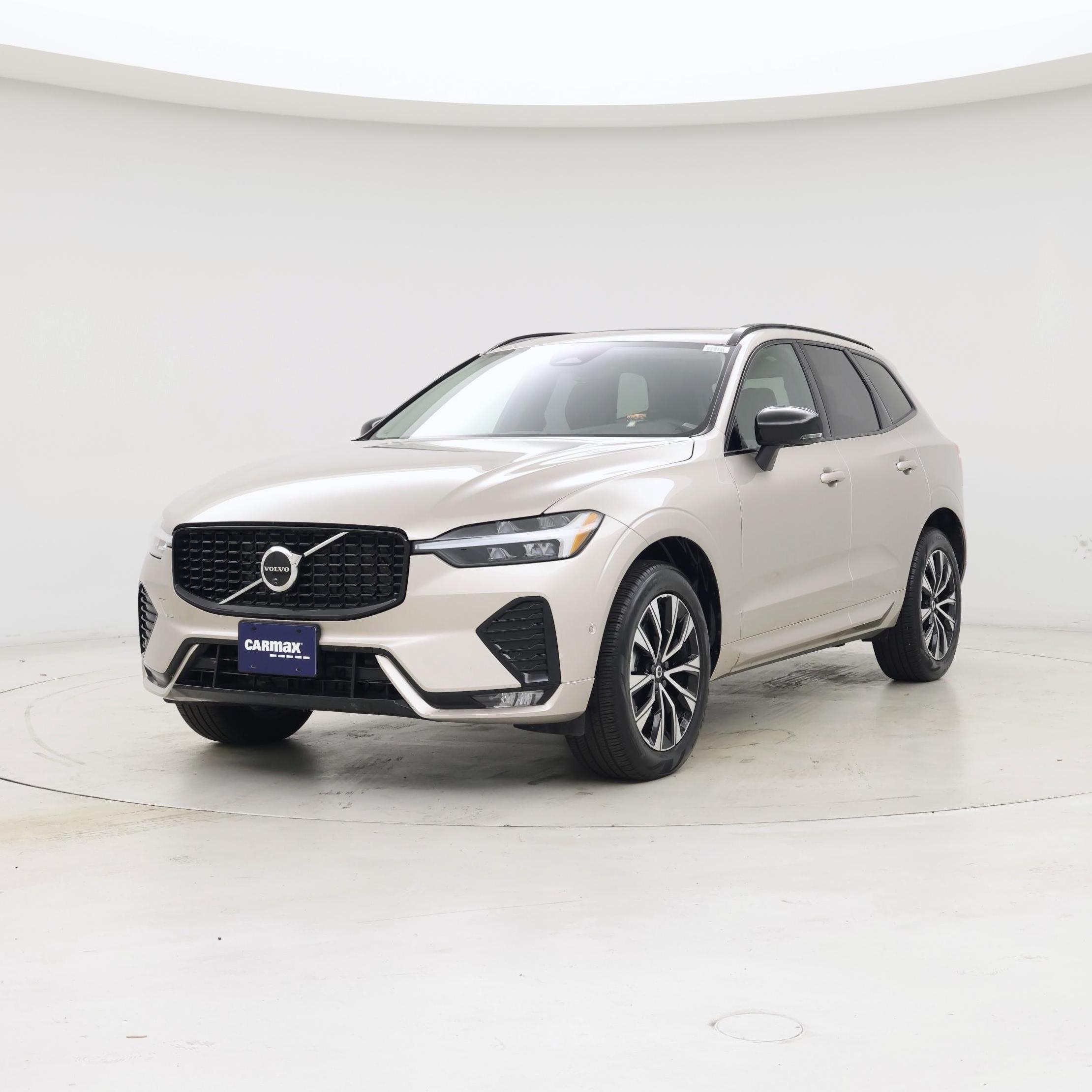 Thumbnail: 2025 Volvo XC60 - 4