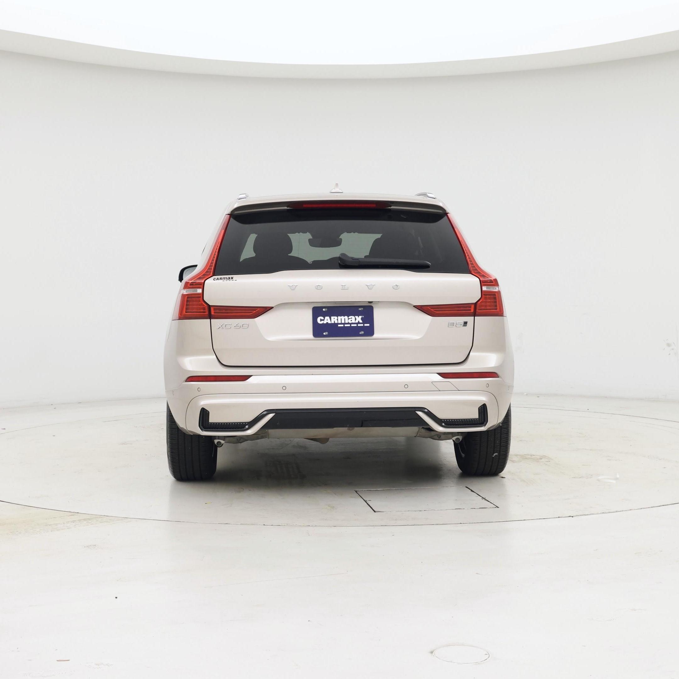Thumbnail: 2025 Volvo XC60 - 6