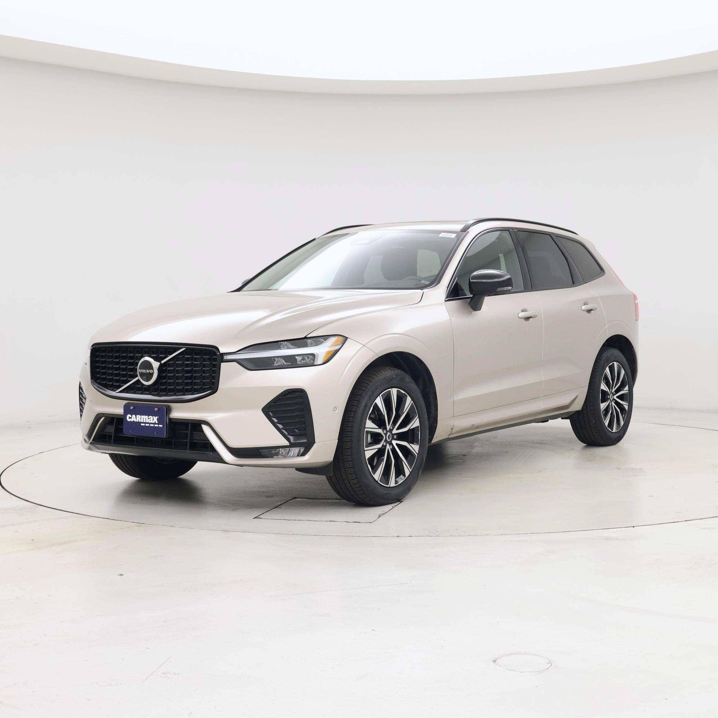 Thumbnail: 2025 Volvo XC60 - 4