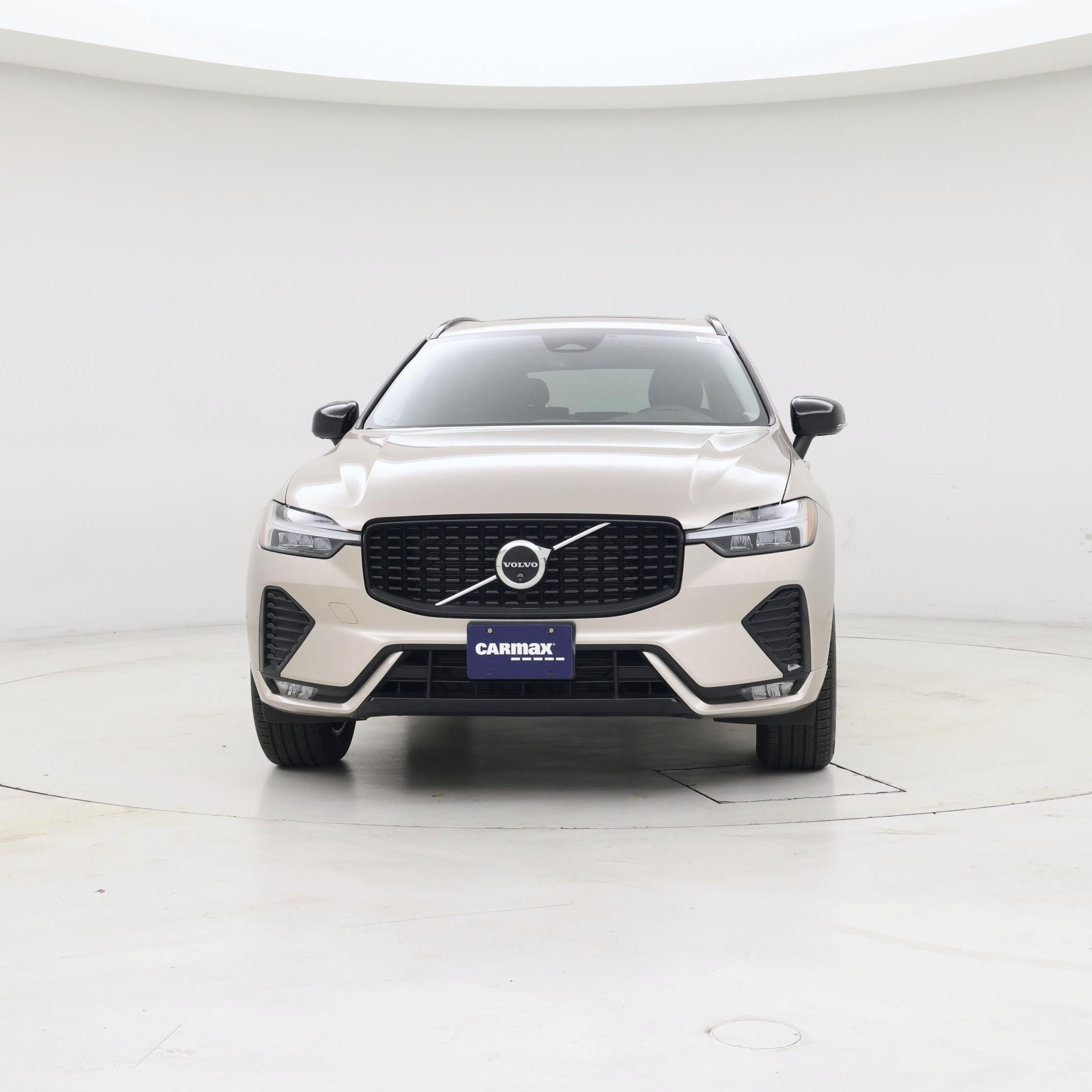 Thumbnail: 2025 Volvo XC60 - 5